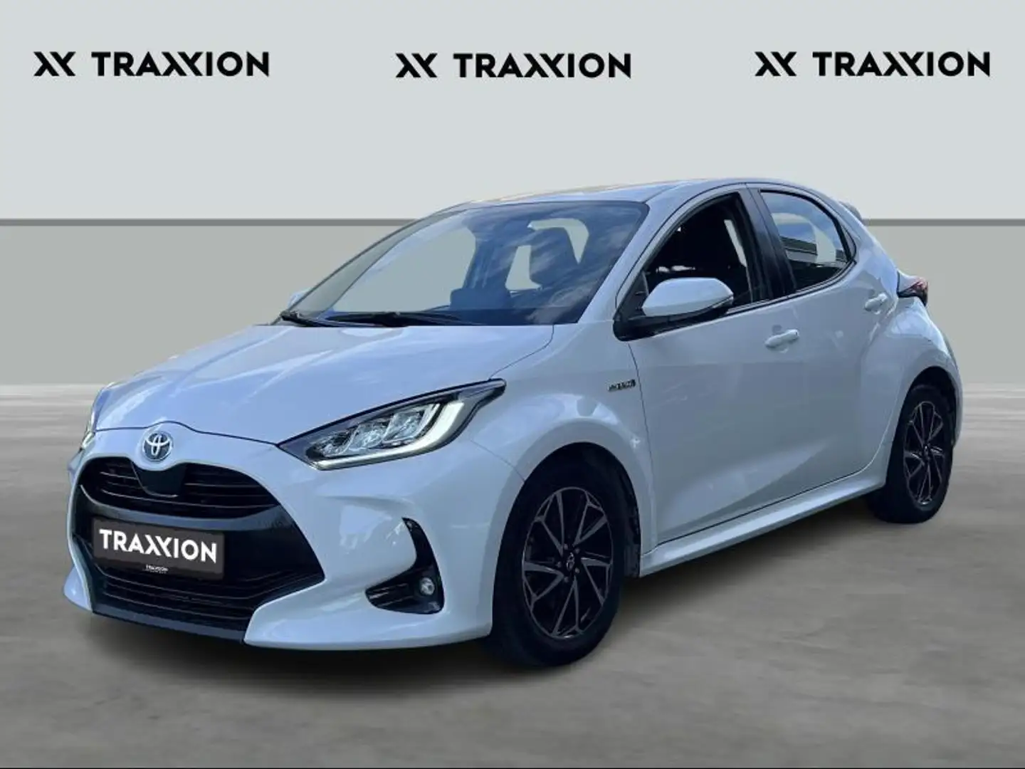 Toyota Yaris 1.5 Hybrid Trend Wit - 1