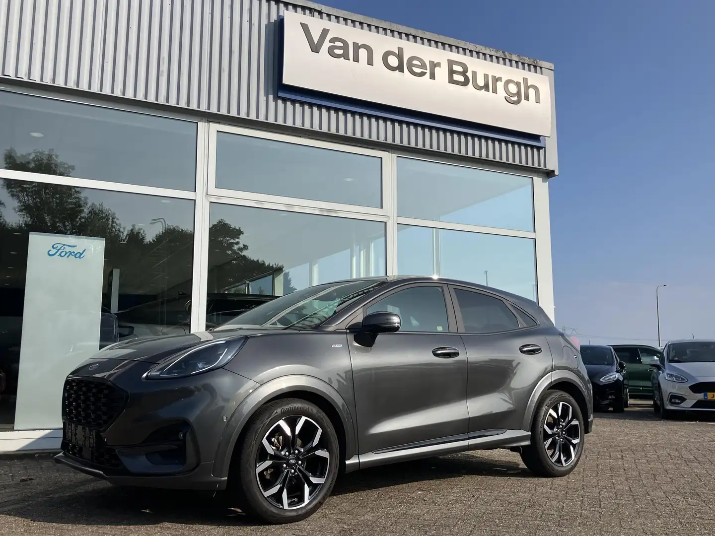 Ford Puma ST-Line X 1.0 ECOboost Hybrid 155pk PowerShift Grijs - 2