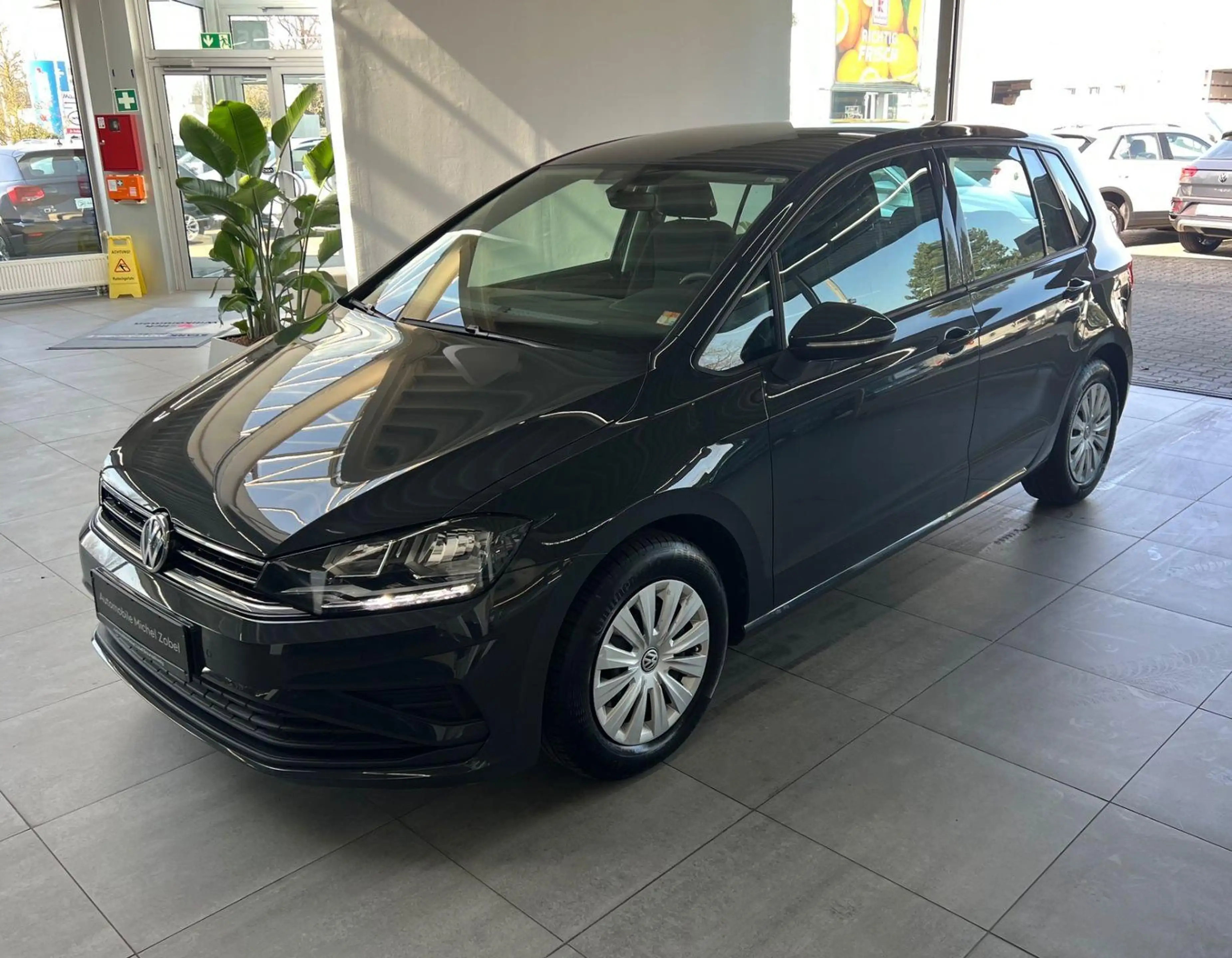 Volkswagen Golf Sportsvan Golf*Sportsvan*Sitzhz*Tempomat*Kamera*AHK*LED* — photo 11