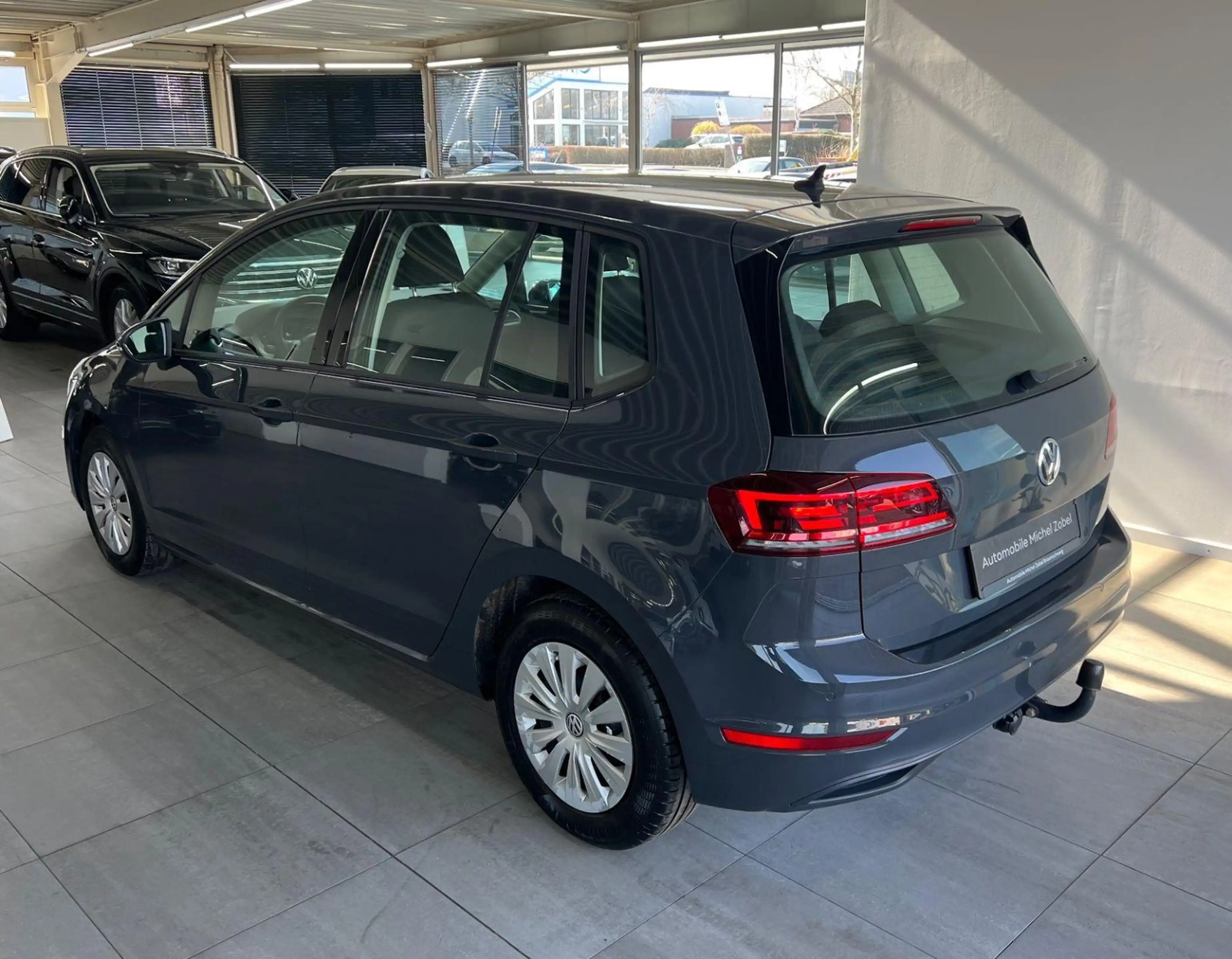 Volkswagen Golf Sportsvan Golf*Sportsvan*Sitzhz*Tempomat*Kamera*AHK*LED* — photo 13