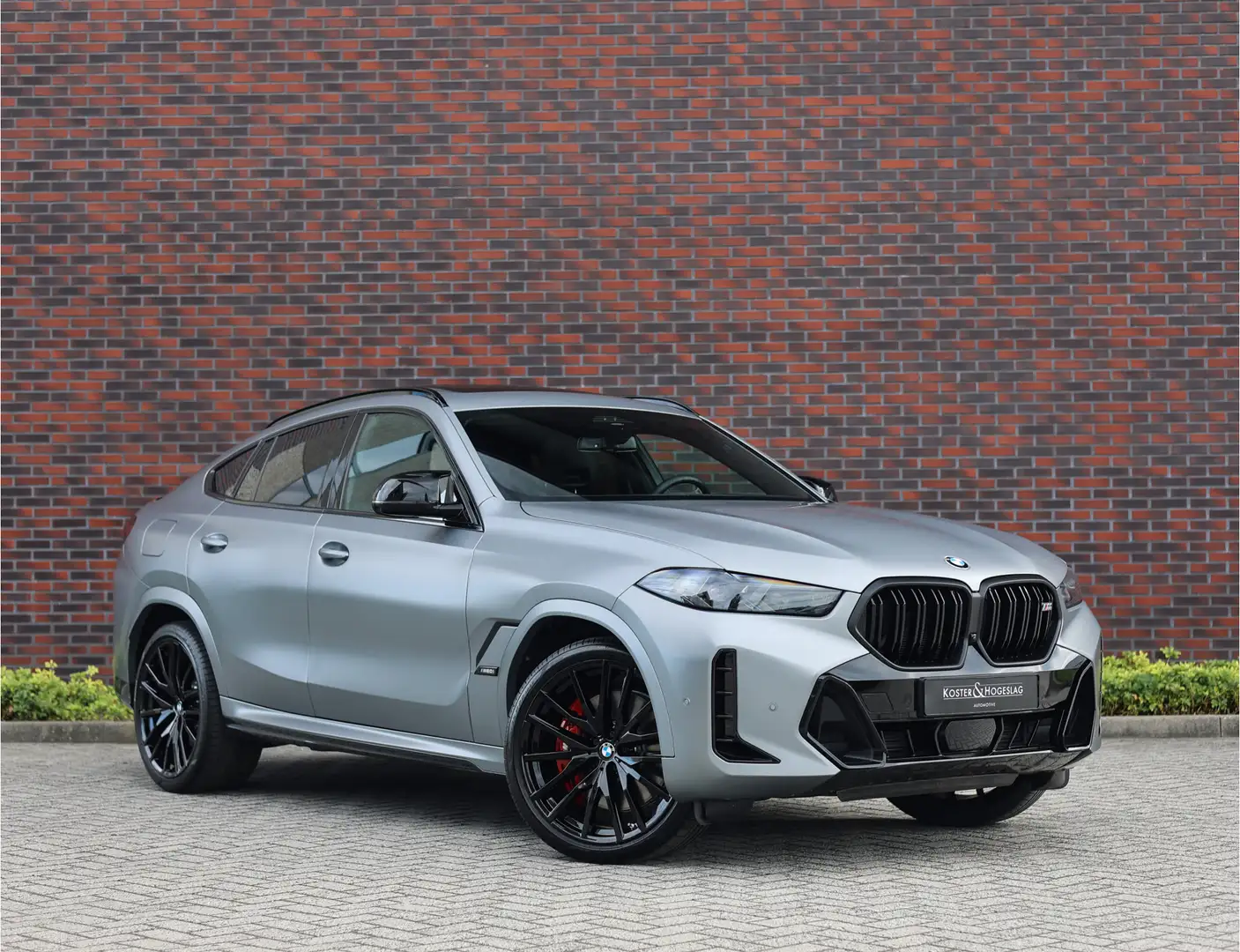 BMW X6 M60i xDrive *Pano*Trekhaak*SoftClose*Head-Up* Сірий - 1