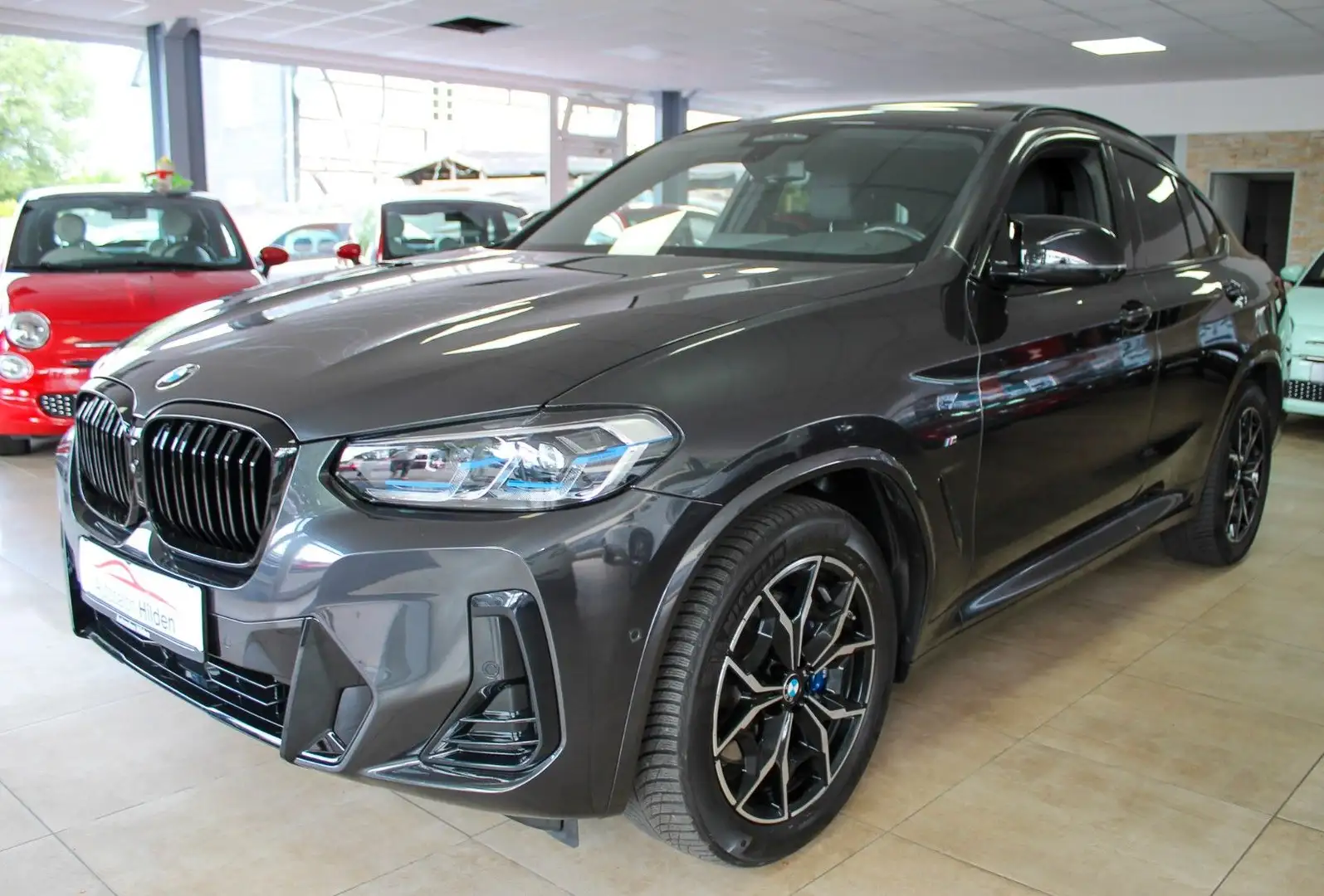 BMW X4 M d Pano 360° Kamera AHK DA+ Live Cockpit Grau - 1
