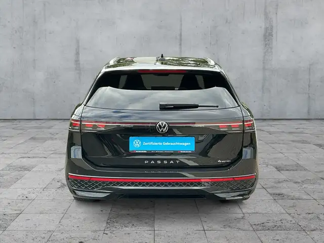 Volkswagen Passat view 5