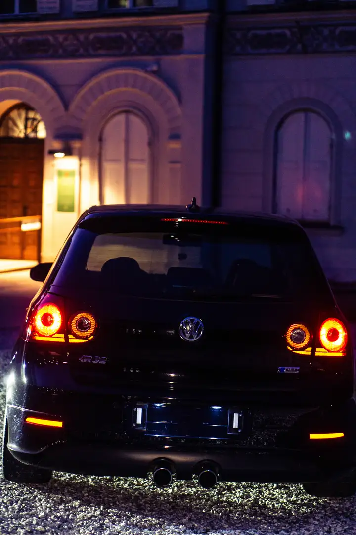 Volkswagen Golf R32 4MOTION DSG - 2