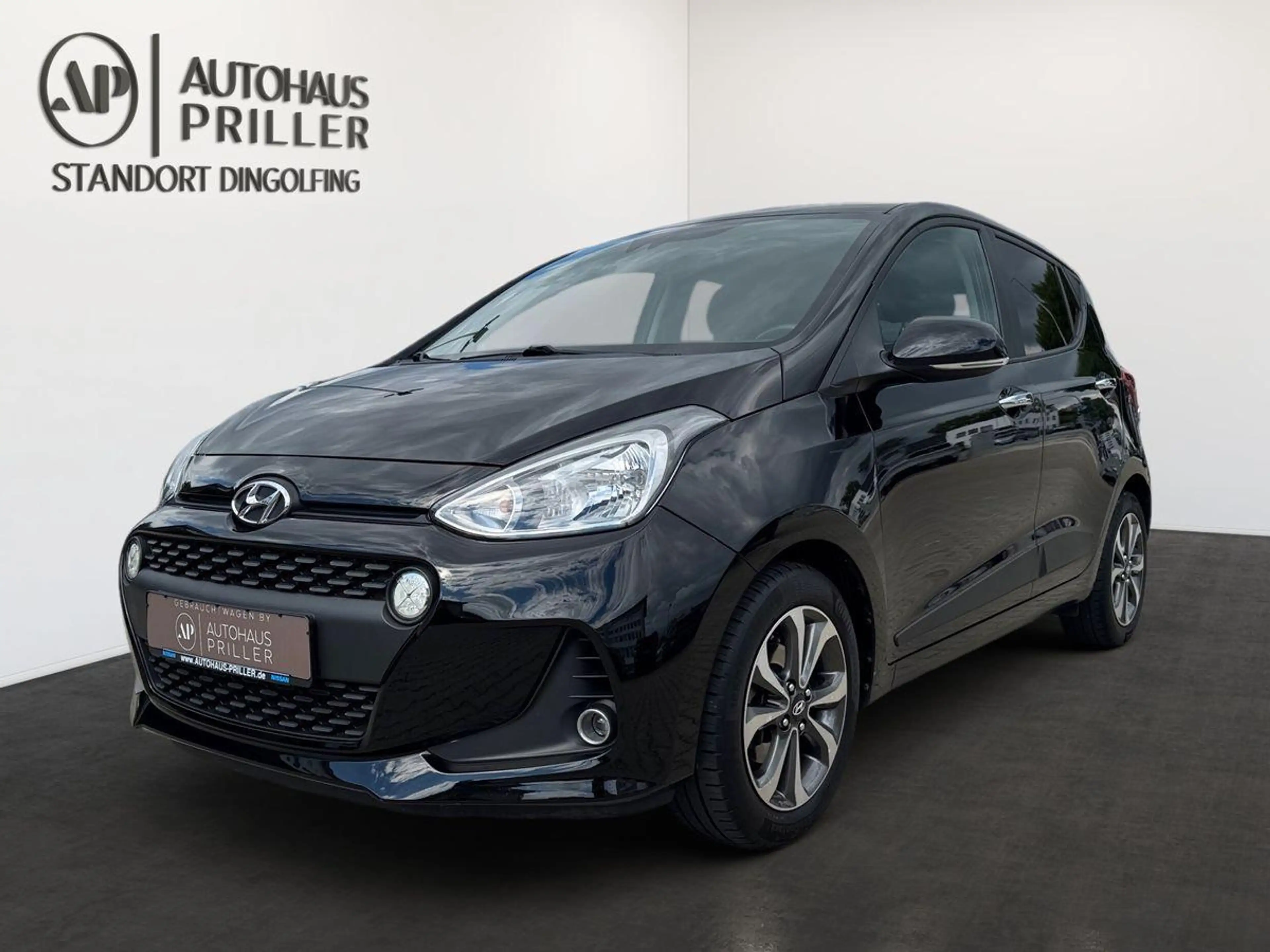 Hyundai i10 1.2 Style Automatik/Navi/SHZ/LRH/DAB/Alu — photo 2