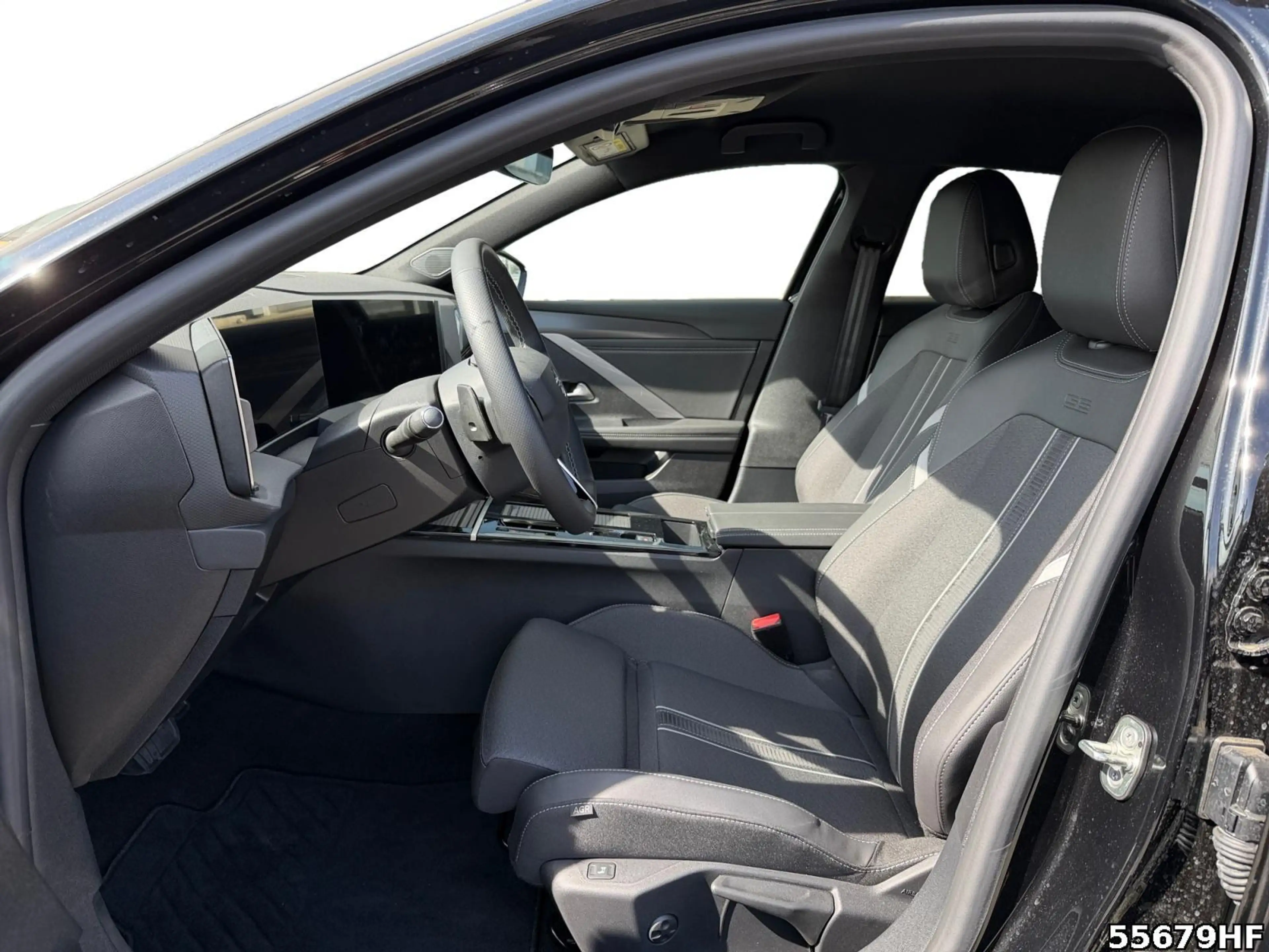 Opel Astra ST GS Diesel 130 PS AT *Headup*AWR*SZH* — photo 11