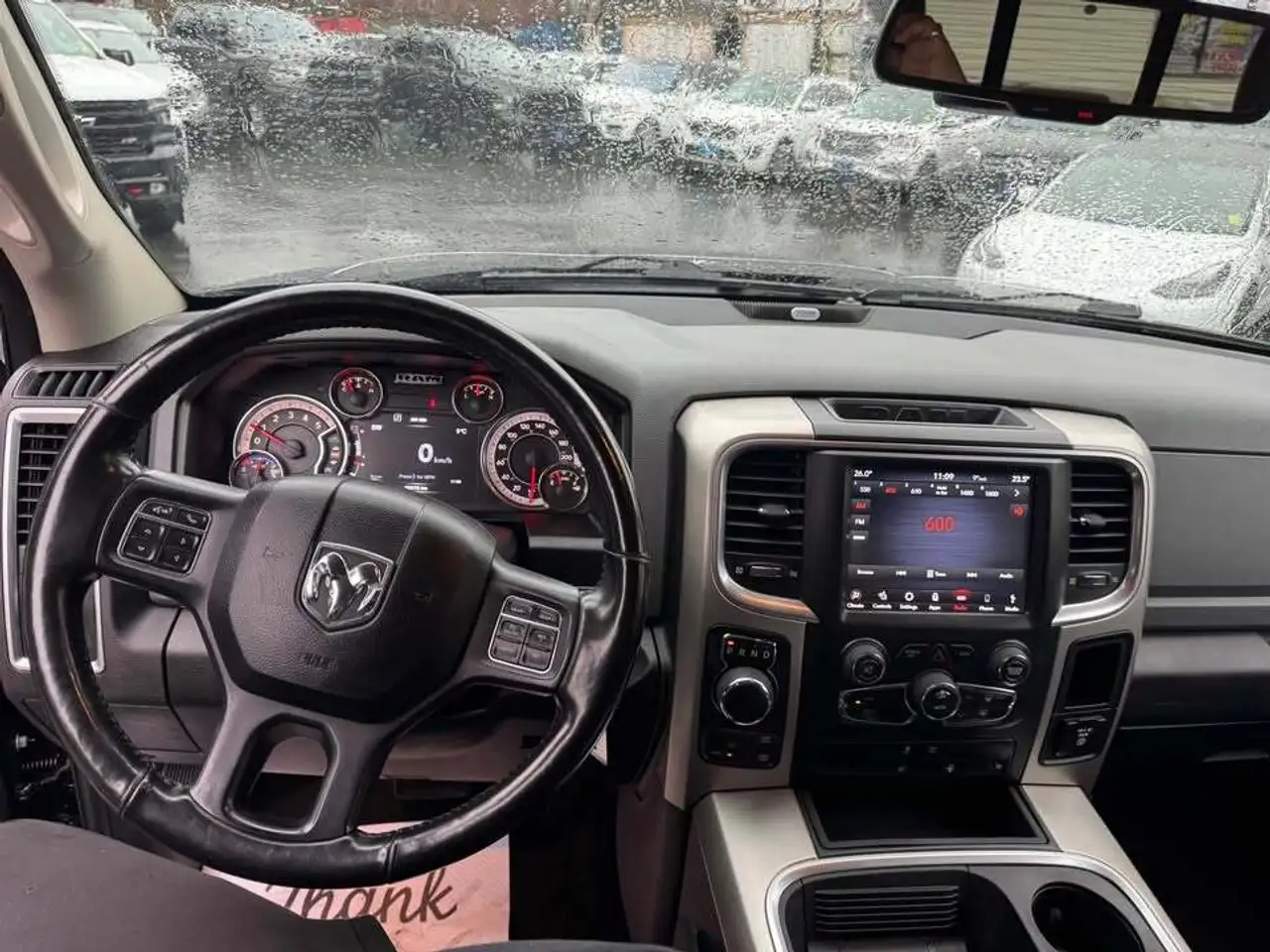 RAM 1500 снимка RAM 1500