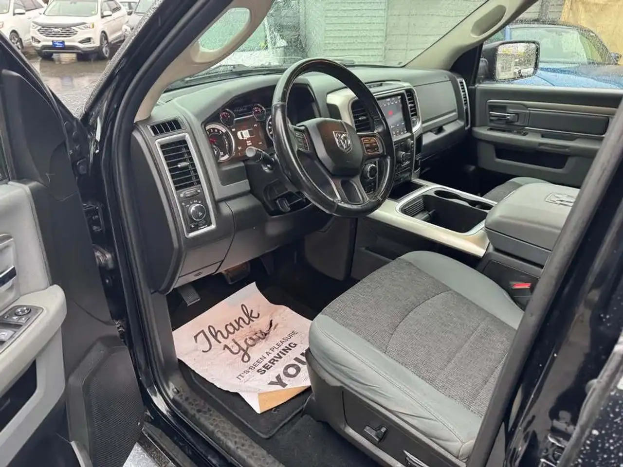 RAM 1500 снимка RAM 1500