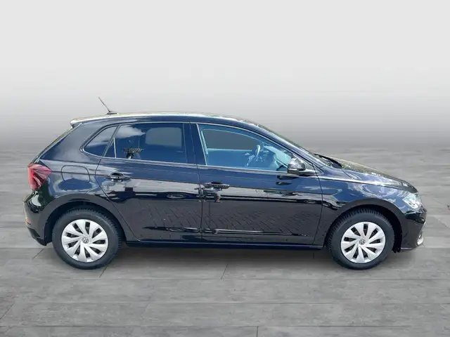 Volkswagen Polo view 6