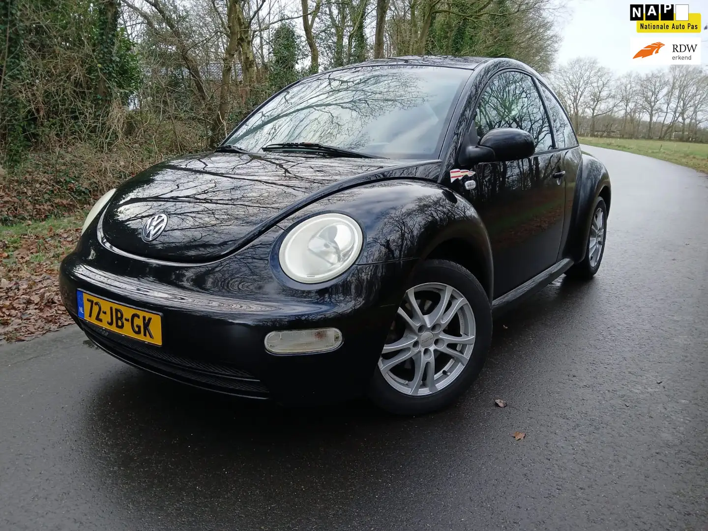 Volkswagen New Beetle 1.6 | Airco + Cruise control | Schwarz - 1