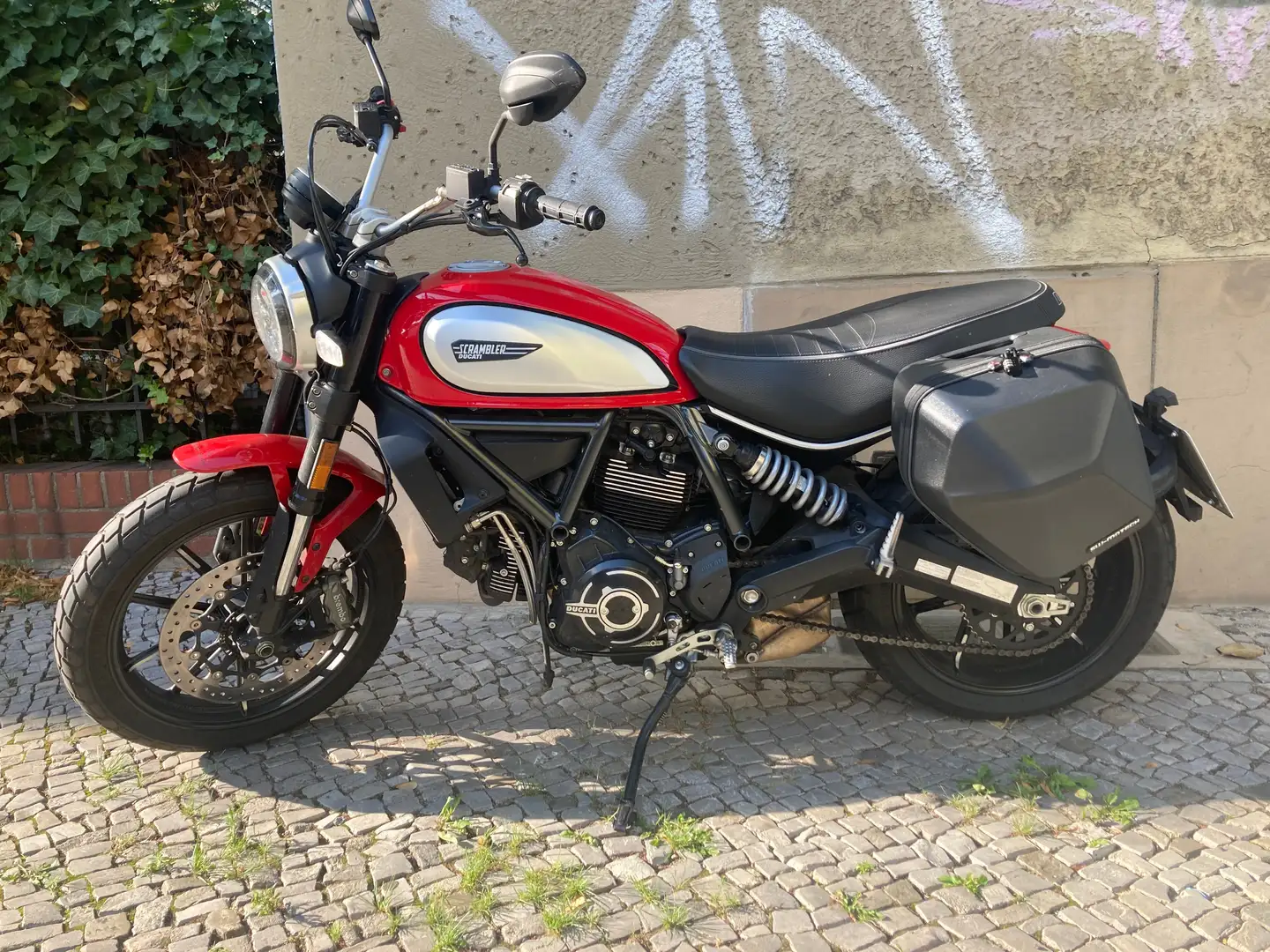 Ducati Scrambler 800 Roşu - 1