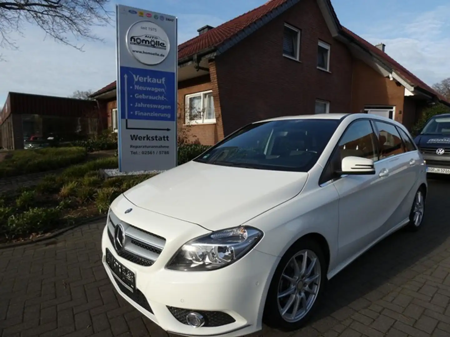 Mercedes-Benz B 180 CDI BE Sport-Paket Park-Lenk Navi PTS Weiß - 1