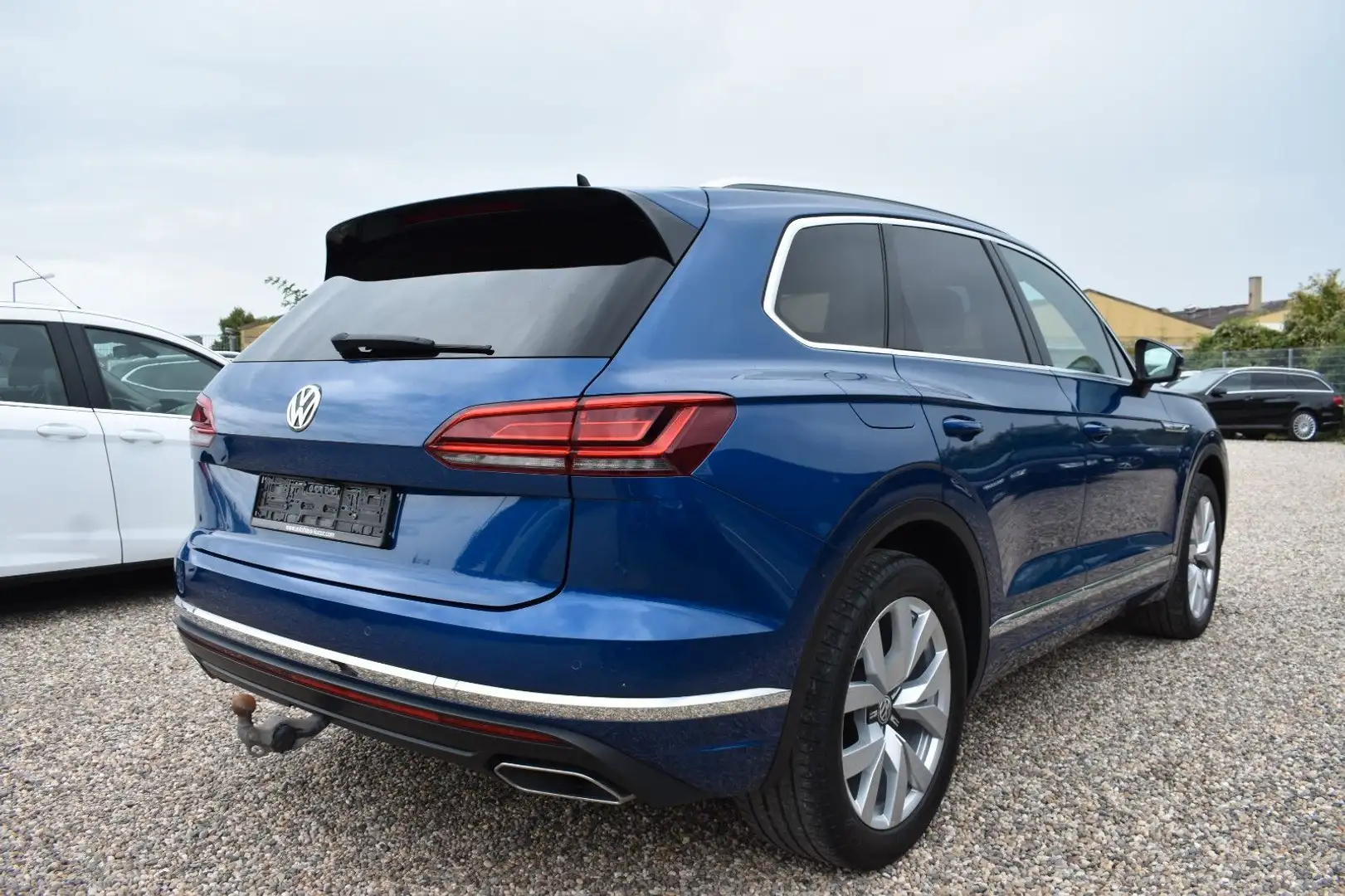Volkswagen Touareg Elegance 4Motion Liveco AHK Panorama Key Bleu - 2