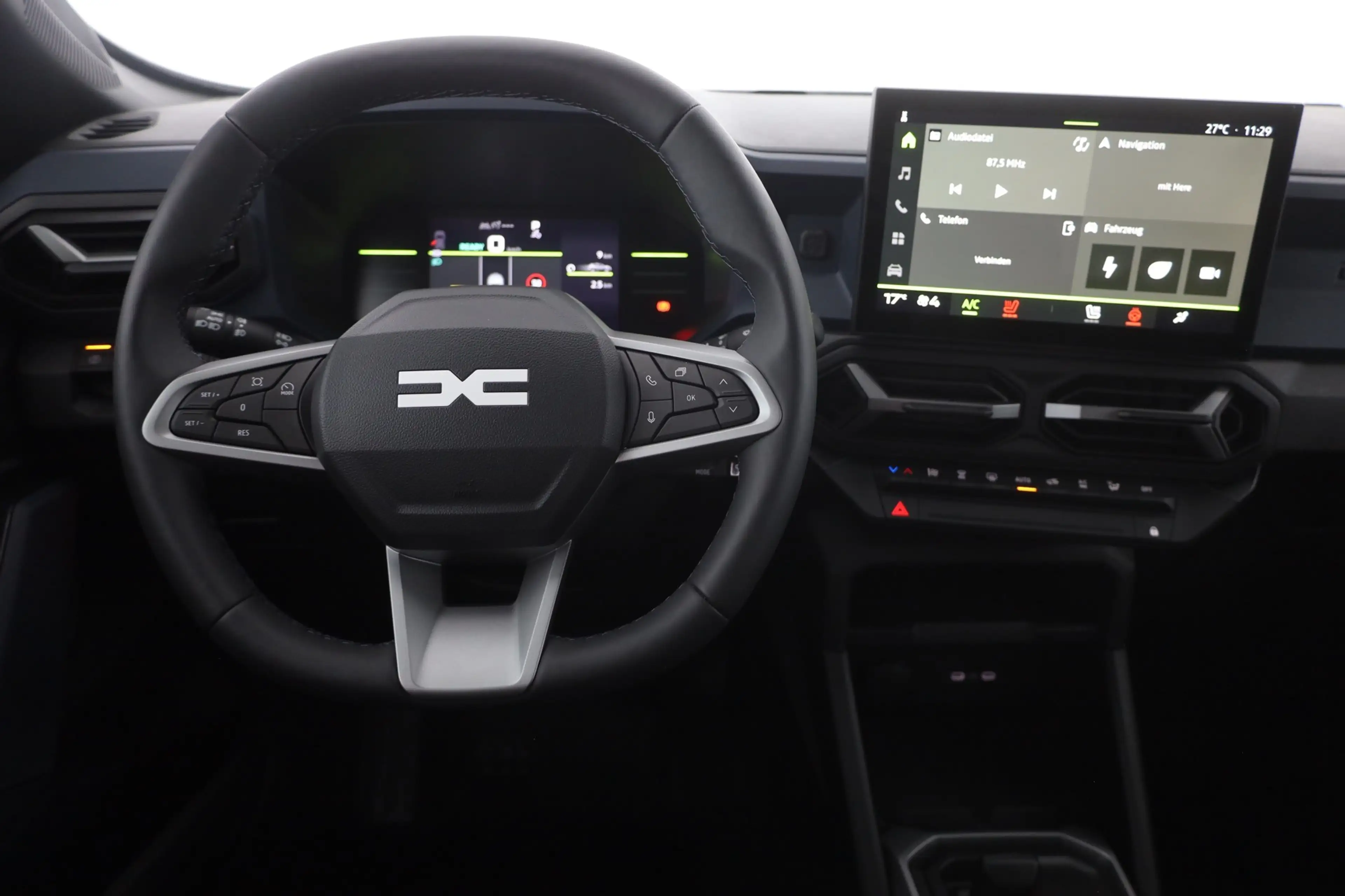 Dacia Duster Journey mHev 140 Aut. LED Navi Kamera — photo 10
