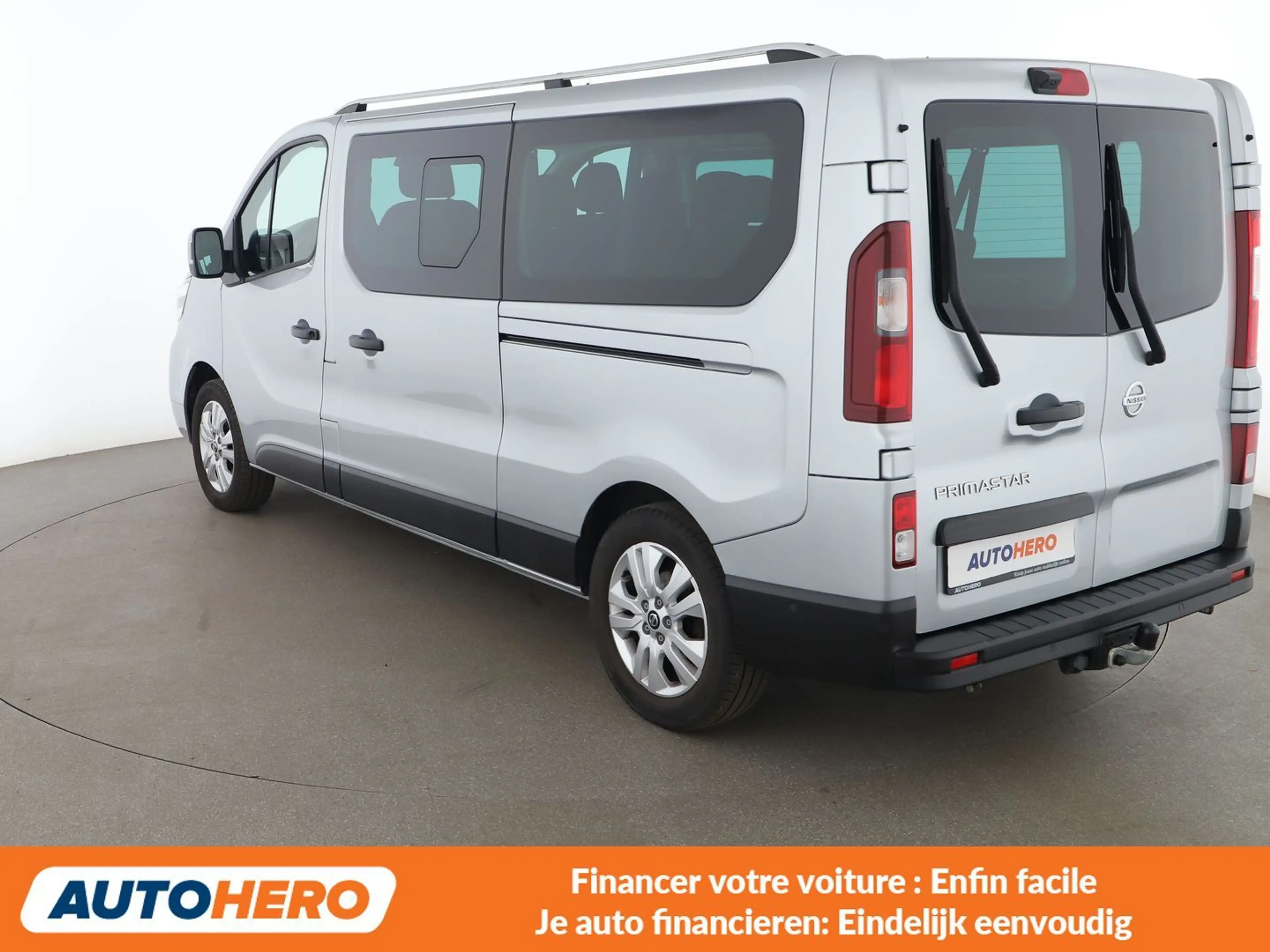 Nissan Primastar 2.0 dCi L2H1 3,0t Acenta — photo 4
