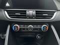Alfa Romeo Giulia Quadrifoglio 2.9 V6 Schwarz - thumbnail 12