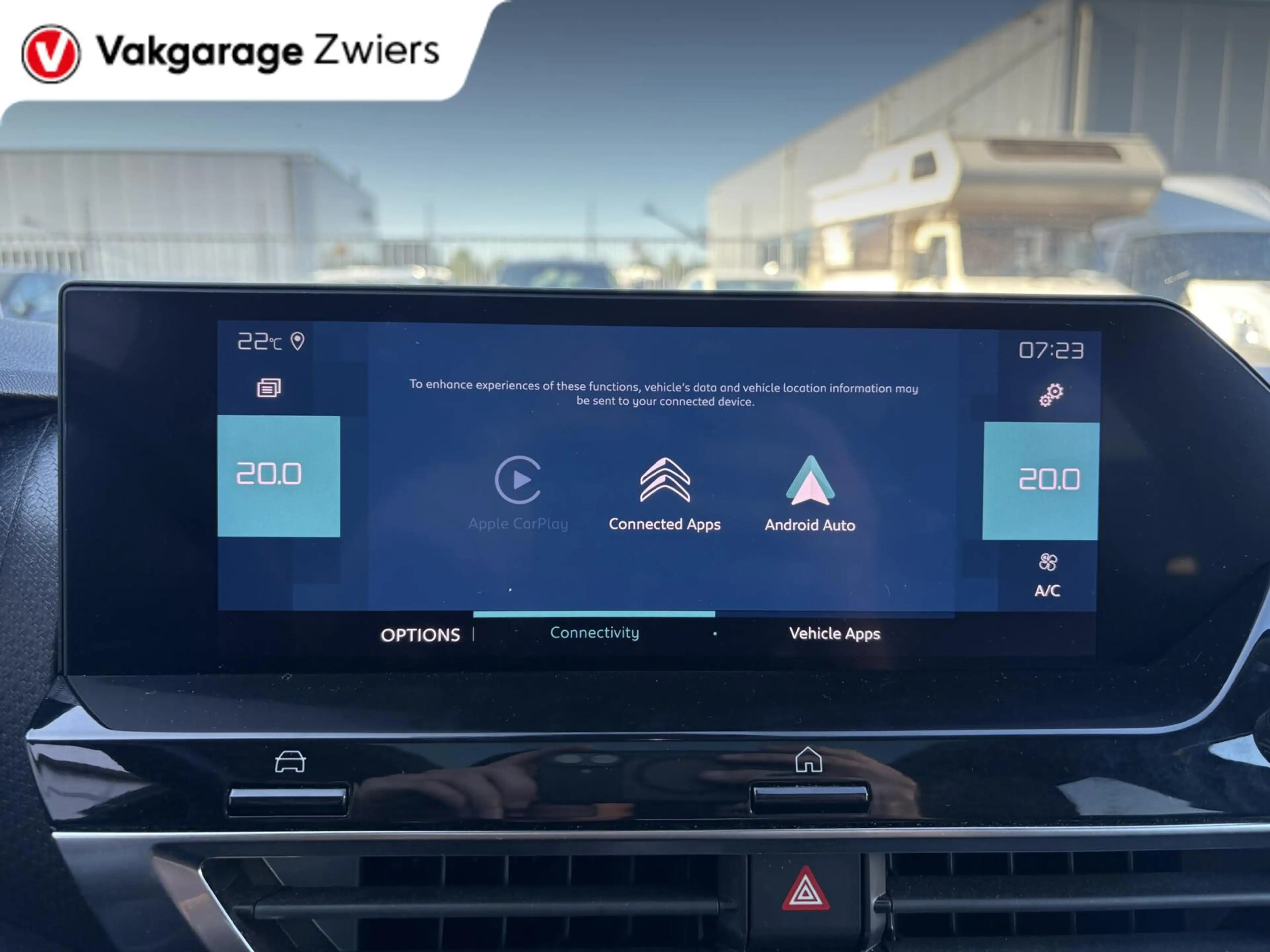 Citroen E-C4 Electric Shine 50 kWh |SOH 86% Panoramadak| Apple Carplay|C — photo 4
