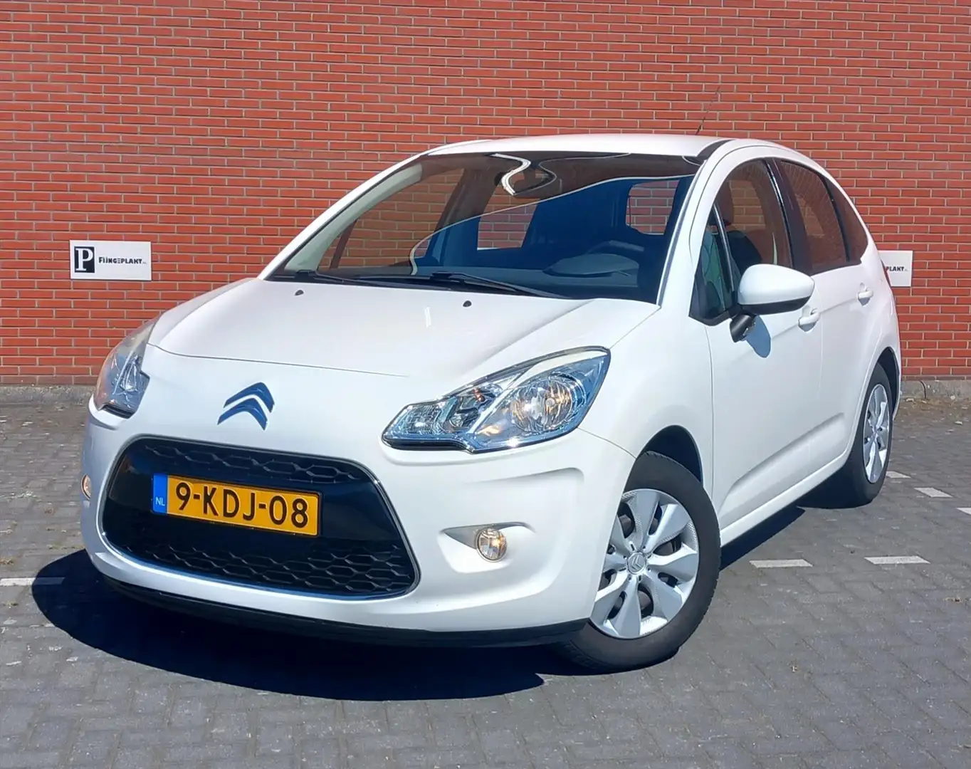 Citroen C3 1.1i 61pk Essentiel Airco Weiß - 1