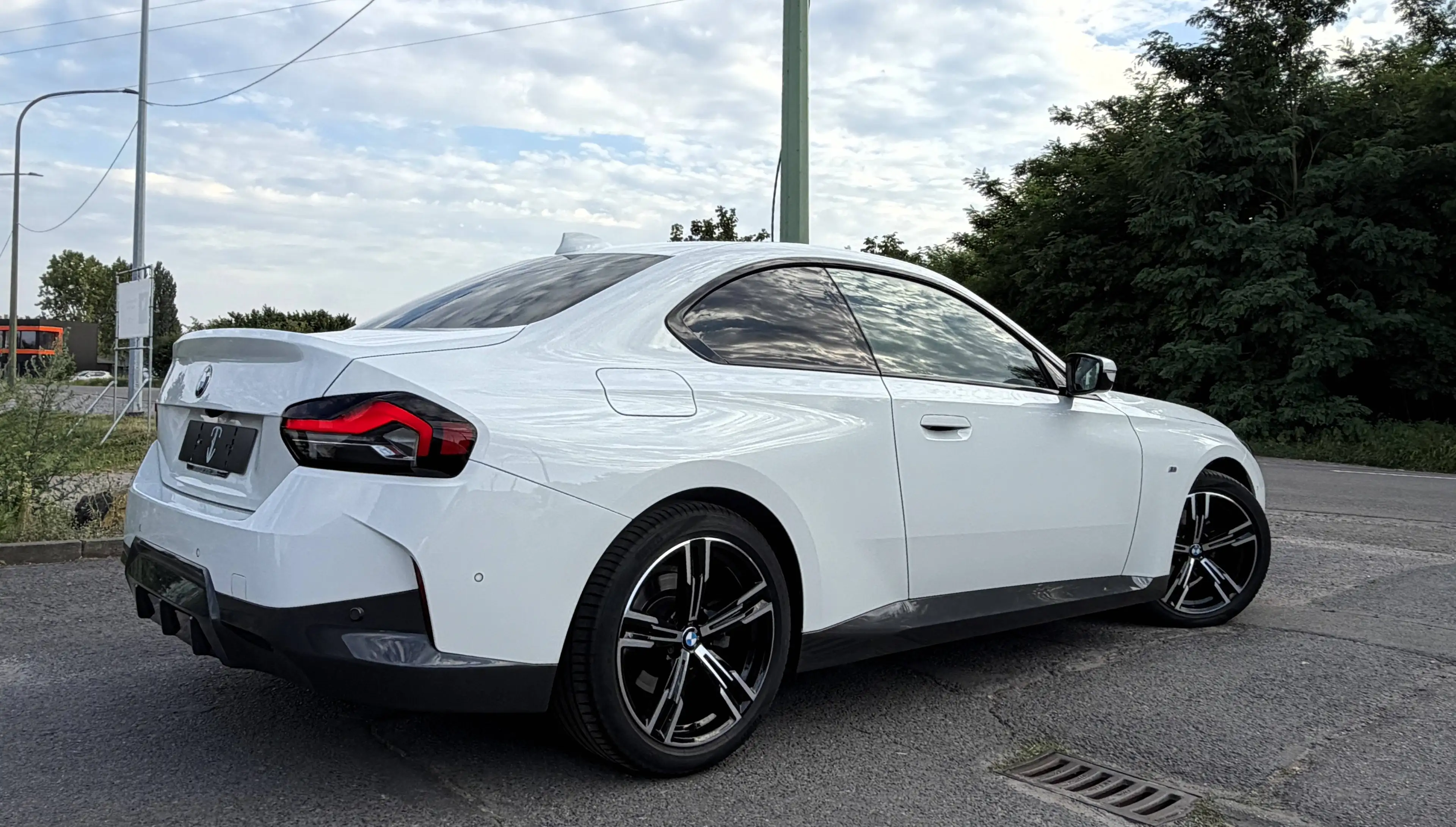 BMW 220 dAS Coupé Pack SPORT M CUIR-ALCANTARA/COCKPIT/LED/SHADOW LINE/CAMERA/1er PROPRIO/HISTO COMPLET — photo 11