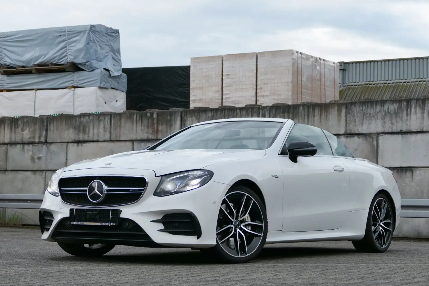 Mercedes-Benz E 53 AMG Cabrio 4Matic+ Burmester Audio Weiß - 2