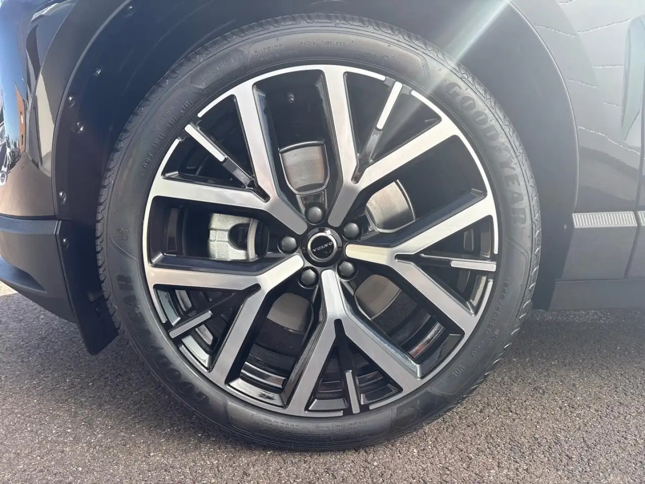 Volvo EX30 2026