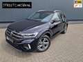 Volkswagen T-Roc 2.0 TDI DSG 150PK R-Line /IQ Light /IQ Drive /1e e Zwart - thumbnail 1