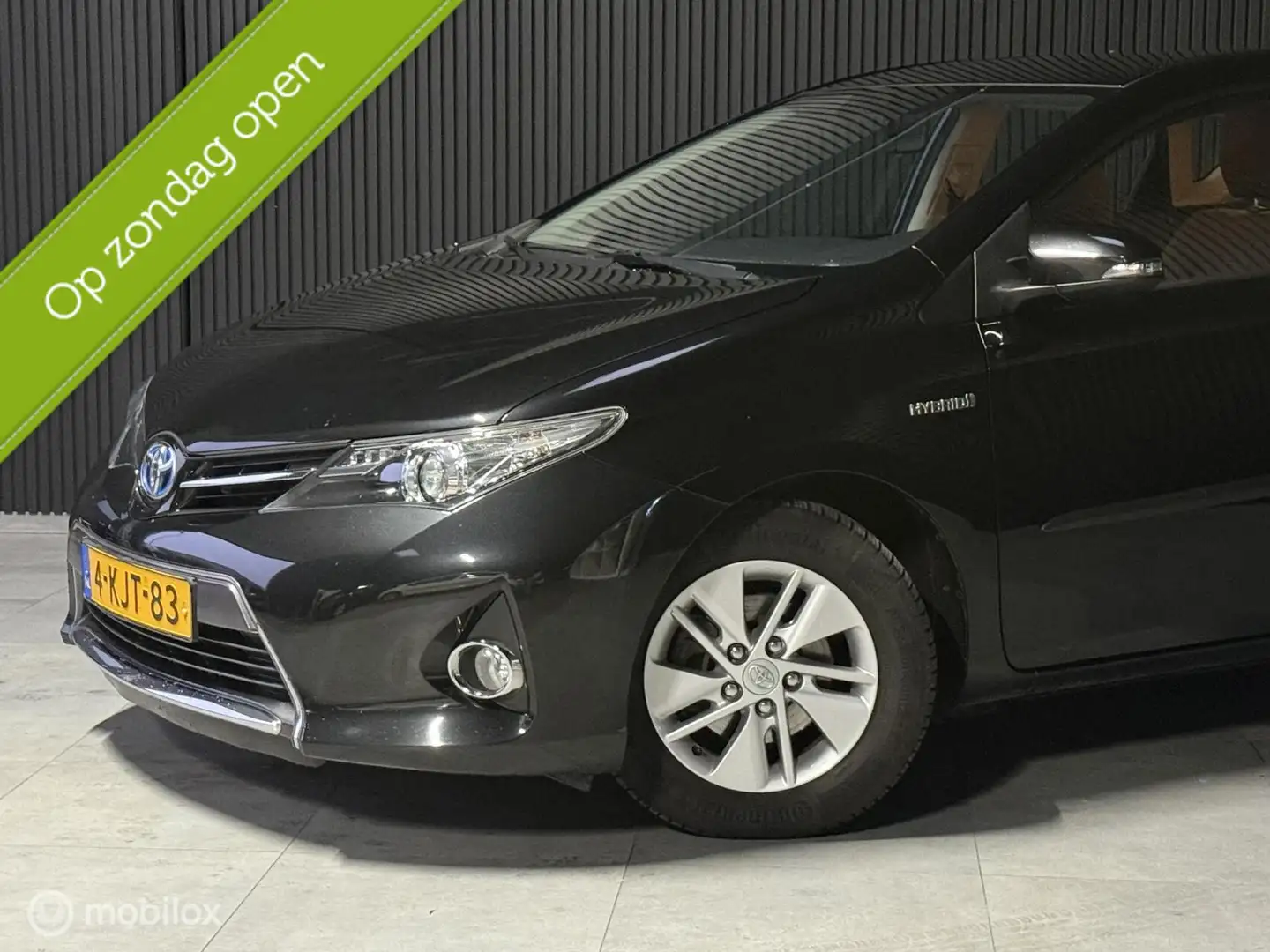 Toyota Auris 1.8 Hybrid Aspiration - Navi - Nap - Goed onderhou Schwarz - 2