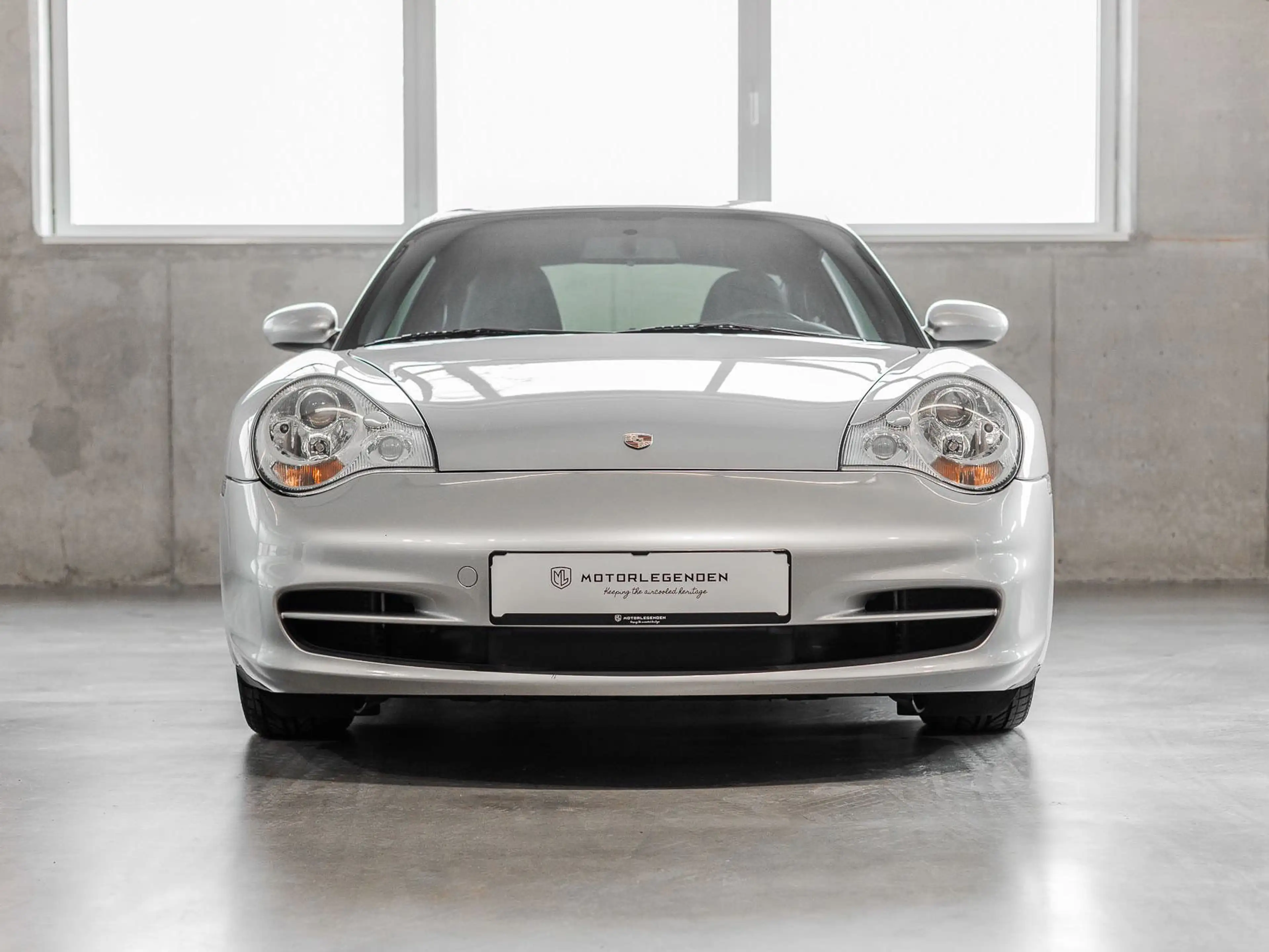 Porsche 996 911 Carrera - 17.800 KM - 2. HD - ERSTLACK - PZ SH — photo 3