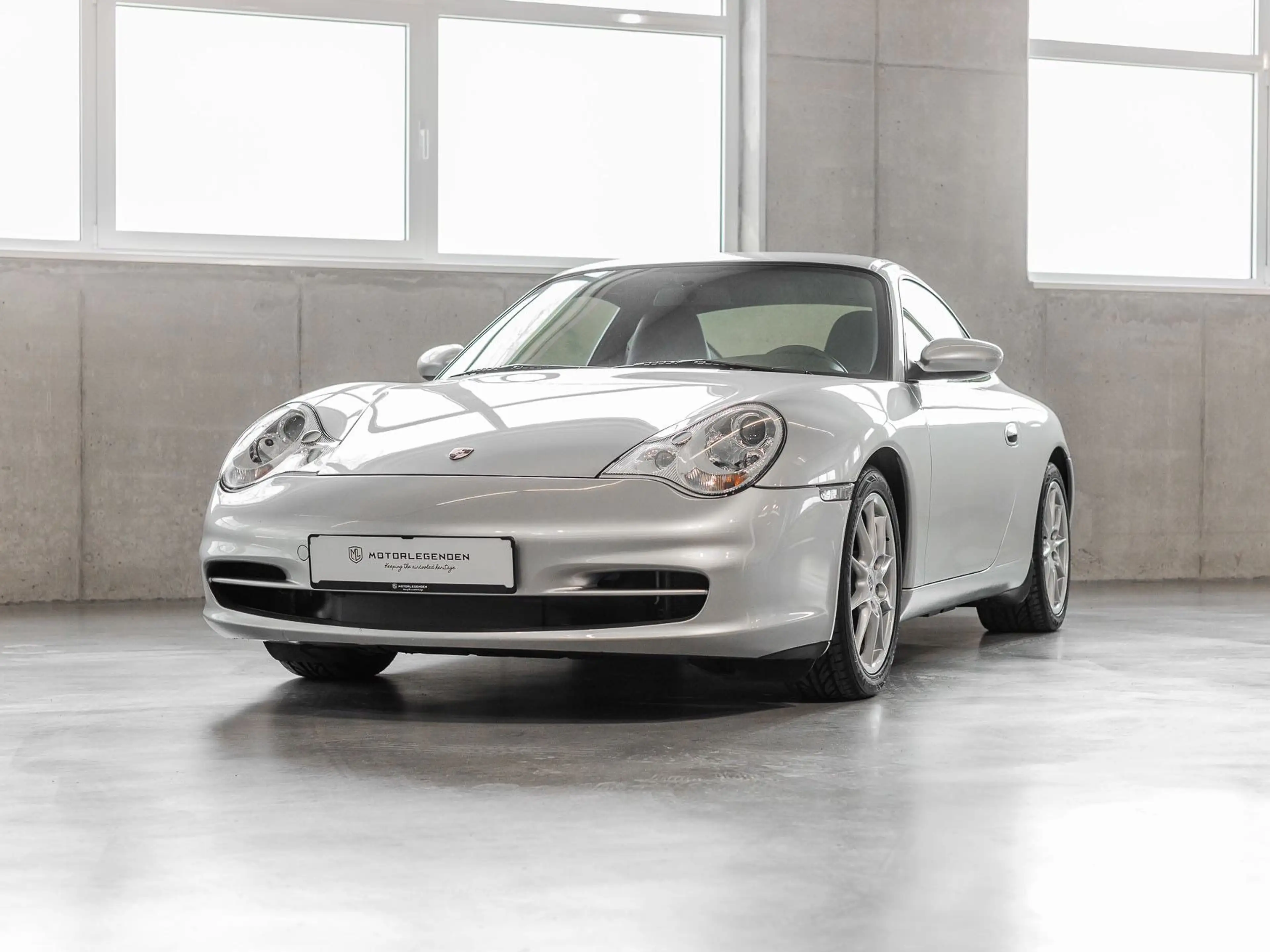 Porsche 996 911 Carrera - 17.800 KM - 2. HD - ERSTLACK - PZ SH — photo 2
