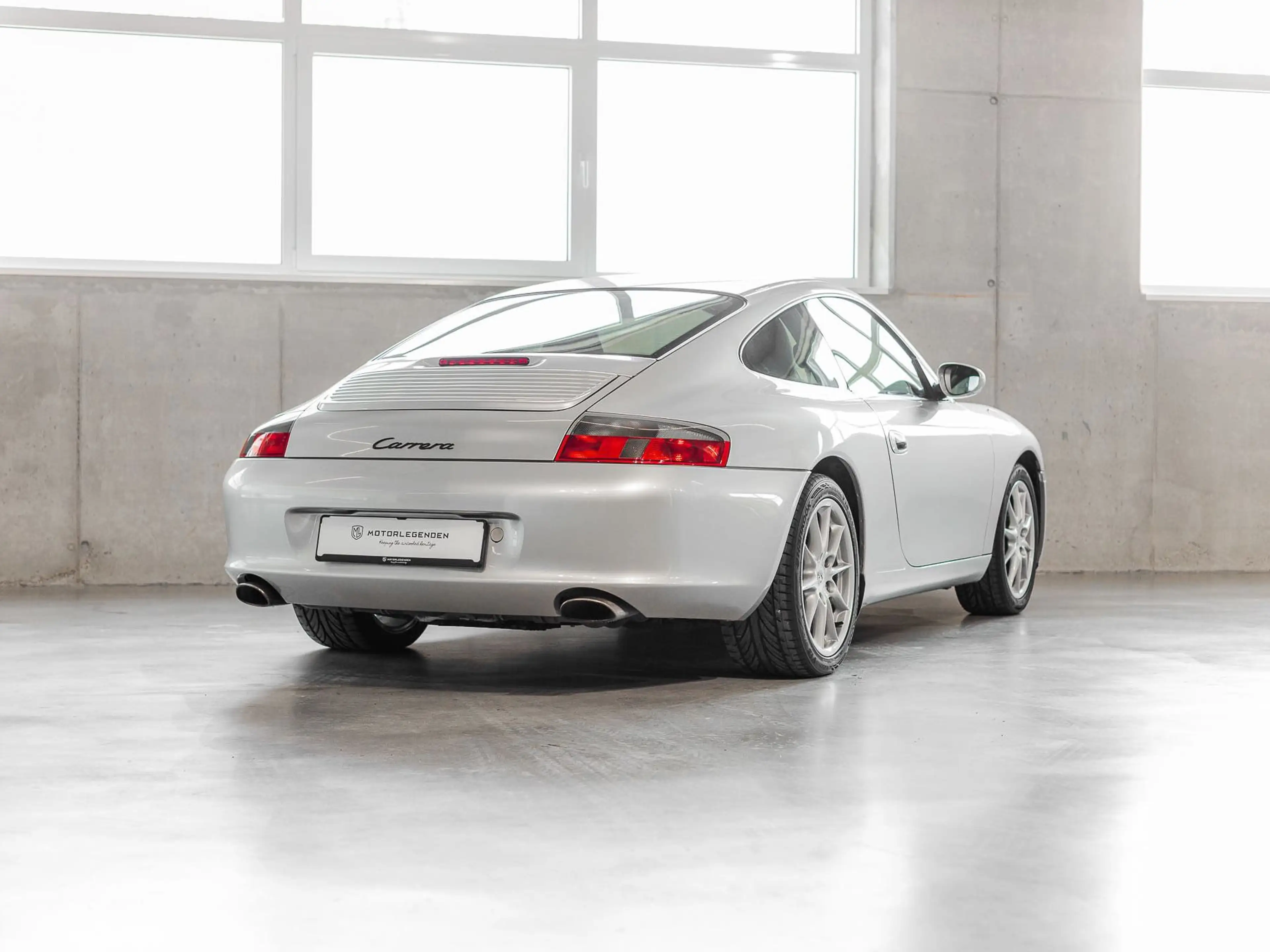 Porsche 996 911 Carrera - 17.800 KM - 2. HD - ERSTLACK - PZ SH — photo 5