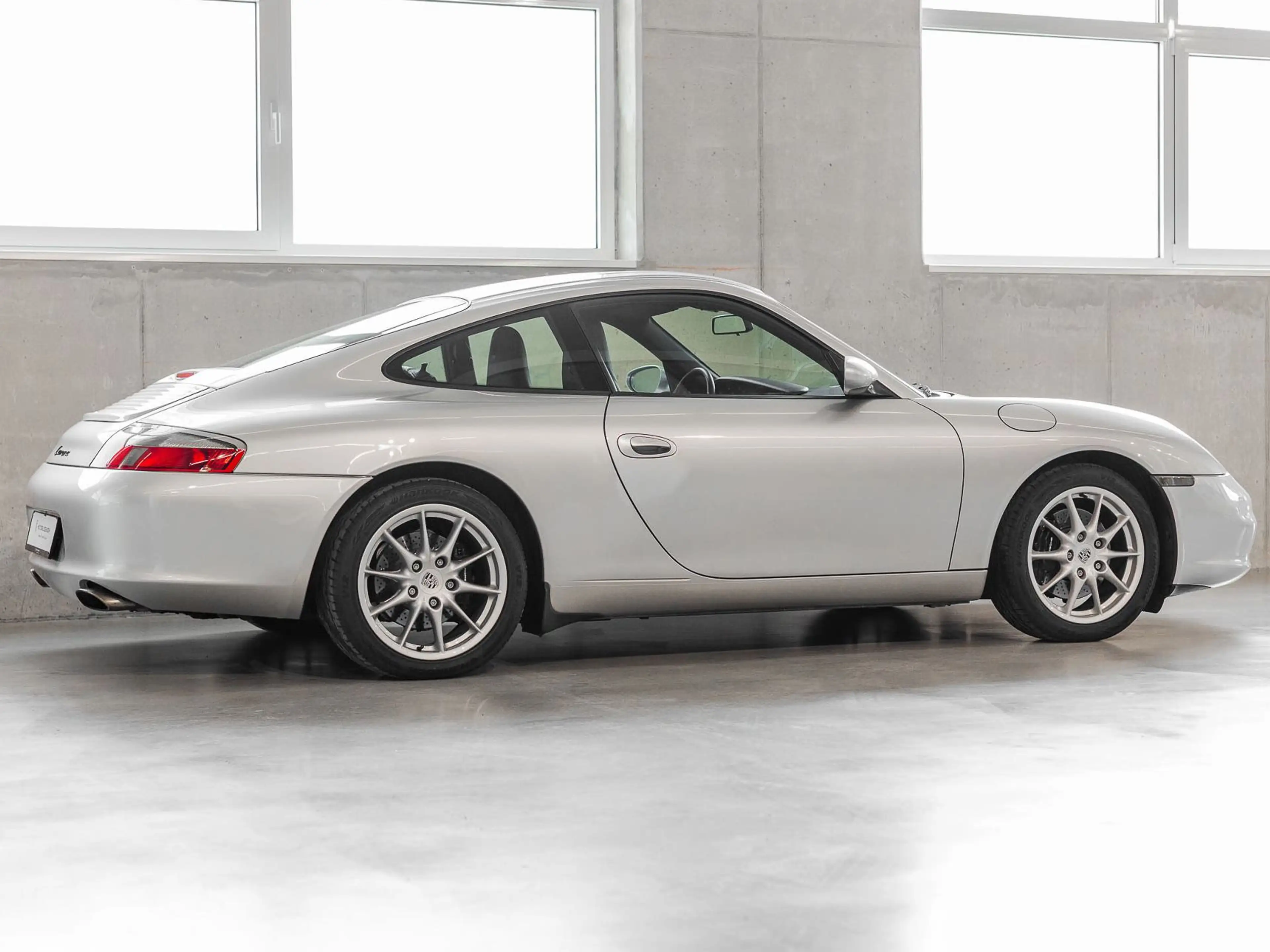 Porsche 996 911 Carrera - 17.800 KM - 2. HD - ERSTLACK - PZ SH — photo 6
