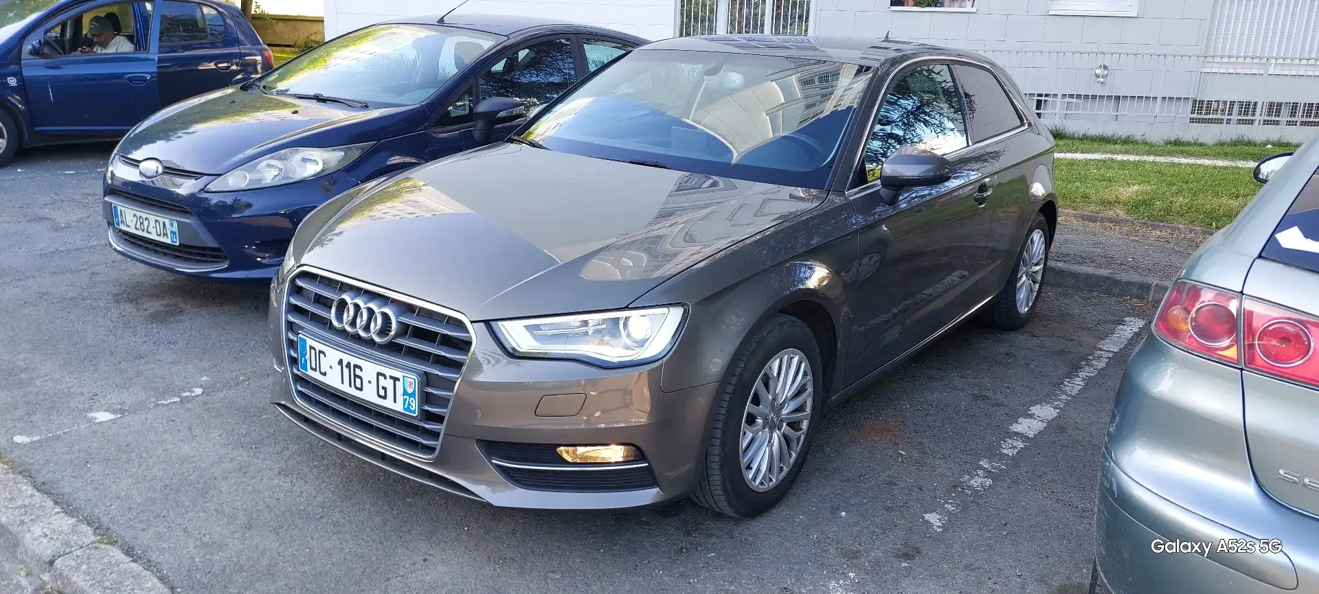 Audi A3 Berline 2.0 TDI 150 Ambiente - 2