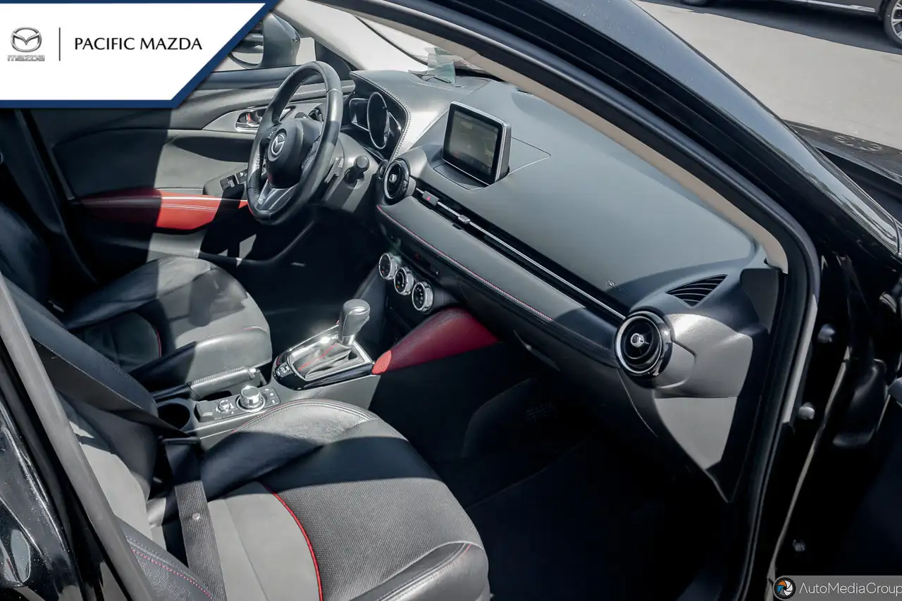 Mazda CX-3 снимка Mazda CX-3