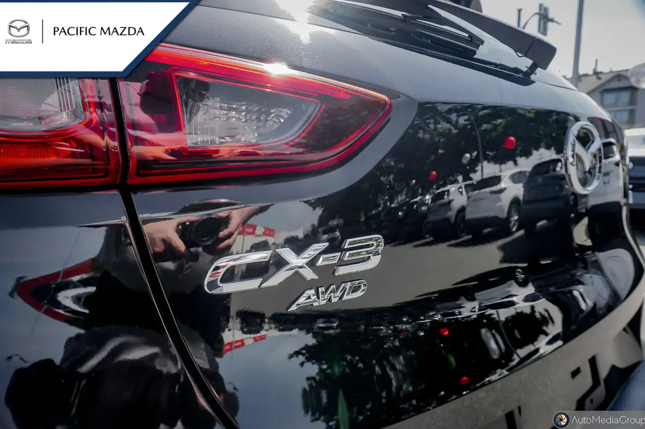 Mazda CX-3 снимка Mazda CX-3