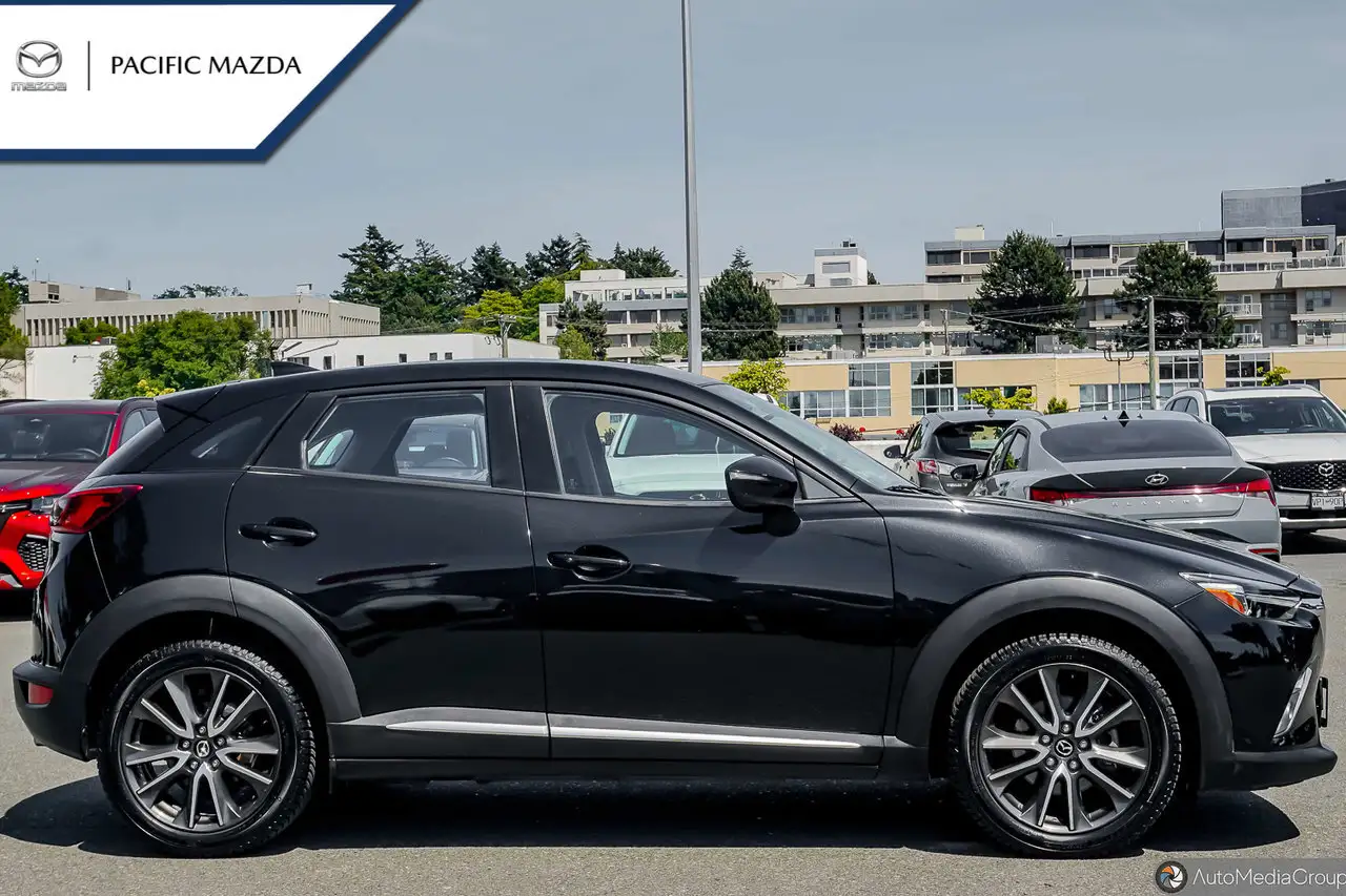 Mazda CX-3 снимка Mazda CX-3