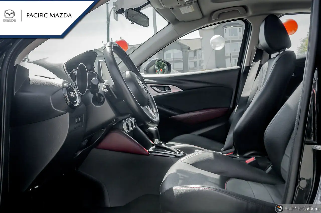 Mazda CX-3 снимка Mazda CX-3