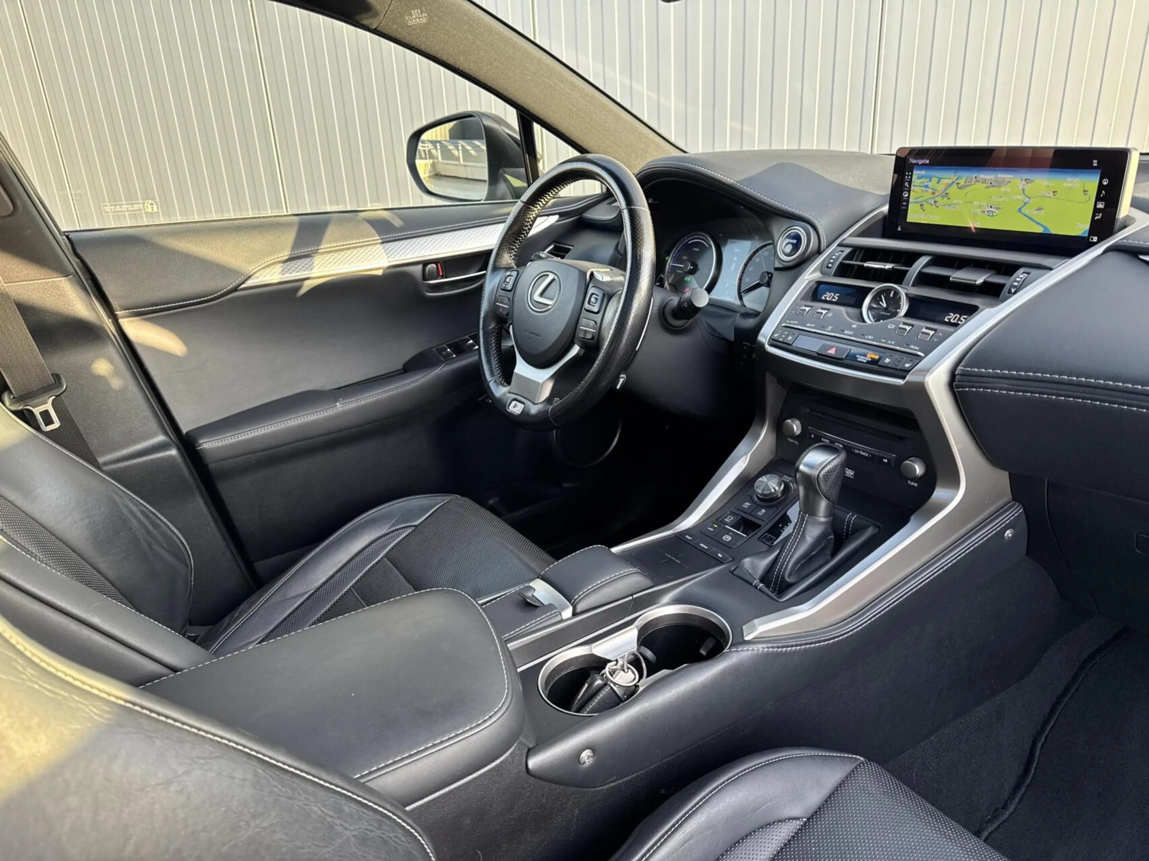 Lexus NX 300h AWD F F SPORT Line|NL-Auto|Trekhaak — photo 4