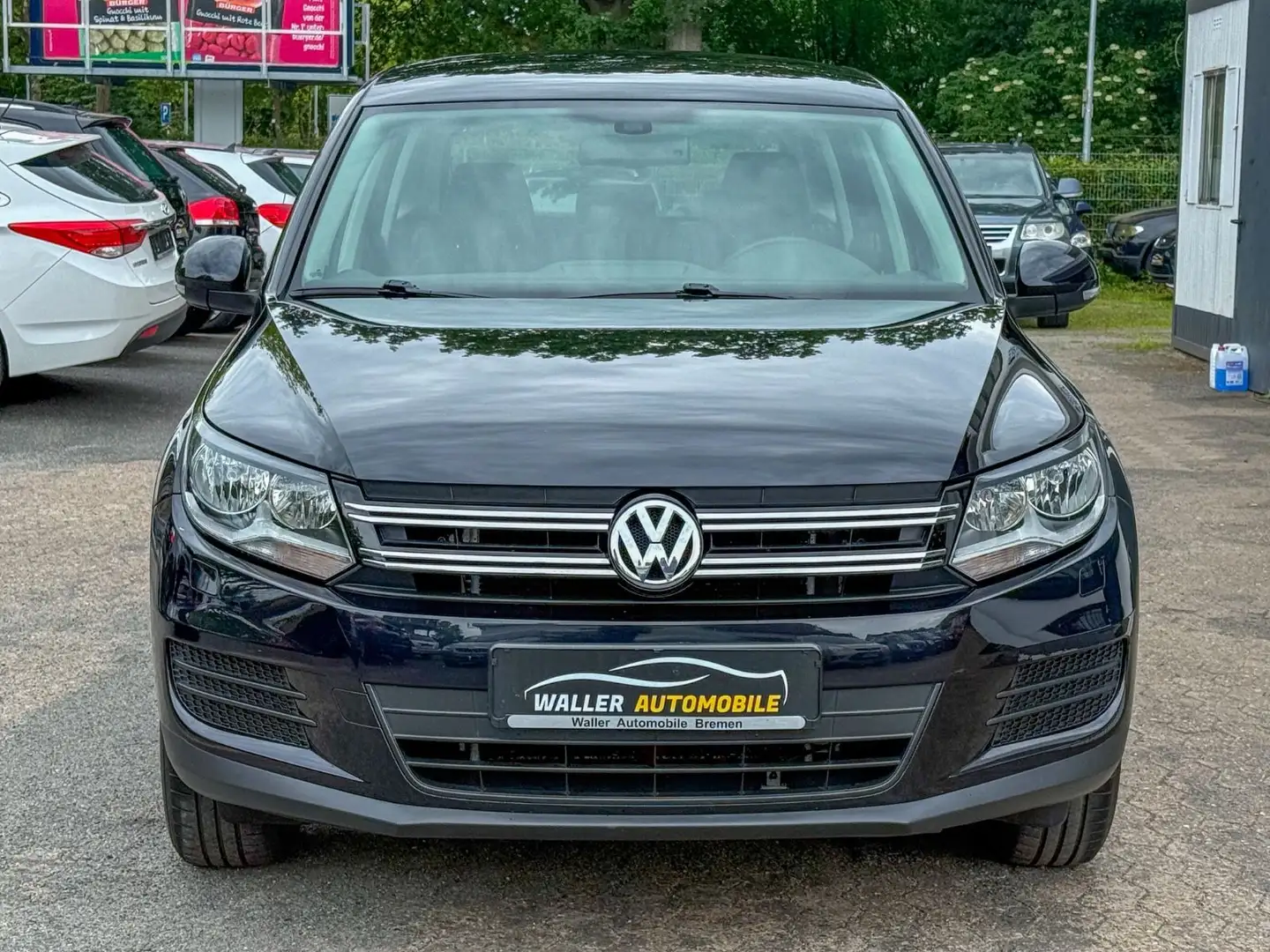Volkswagen Tiguan 2.0 TDI PDC|SHZ|AHK Zwart - 2