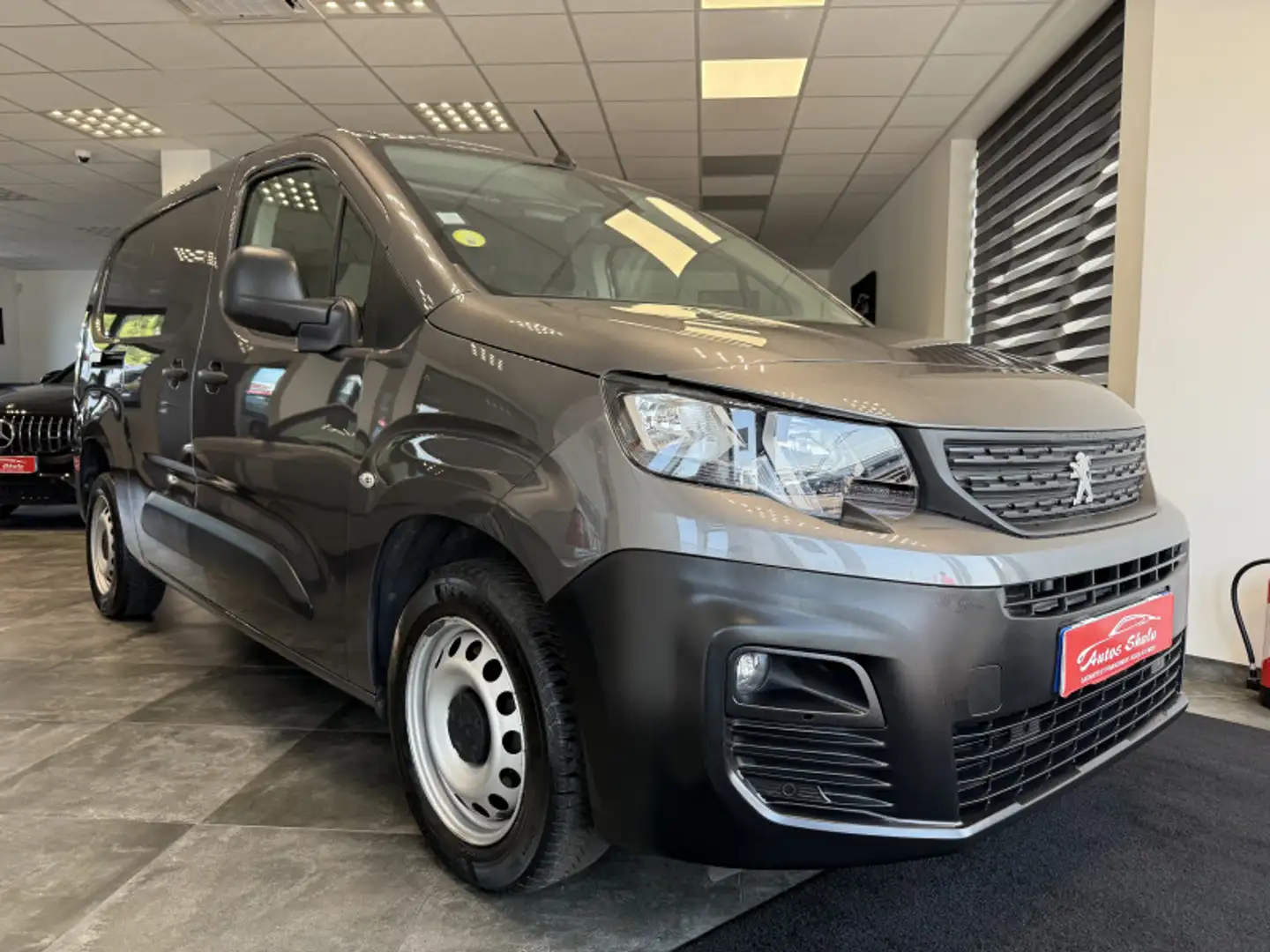 Peugeot Partner LONG 950KG BLUEHDI 130CH S\u0026S ASPHALT EAT8 Gris - 2
