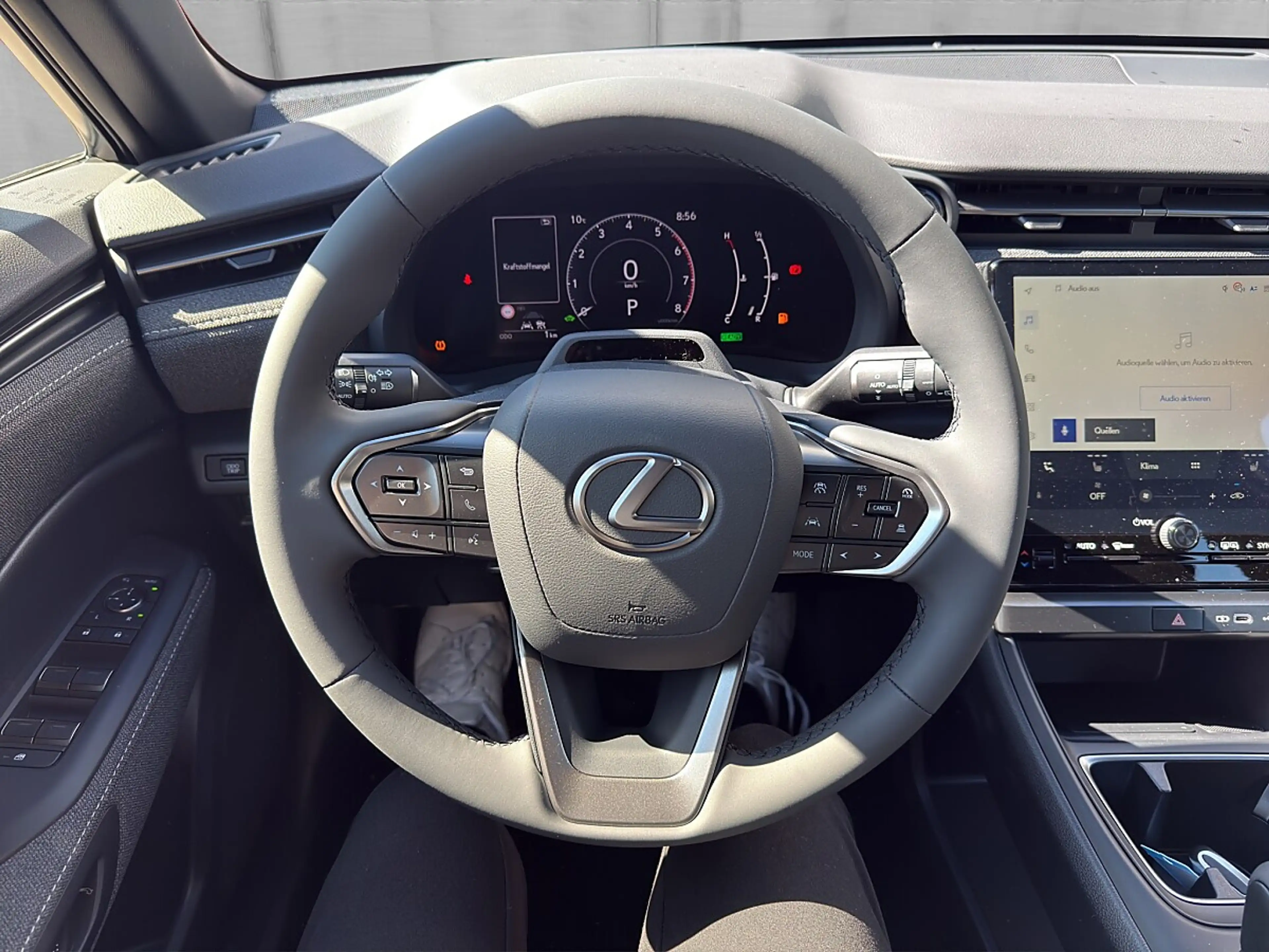 Lexus LBX 1.5 HEV 1,4kWh Aut. — photo 12