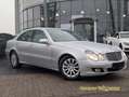 Mercedes-Benz E 220 CDI Elegance *LEDER*AUTOMATIK*TEMPOMAT* Zilver - thumbnail 2