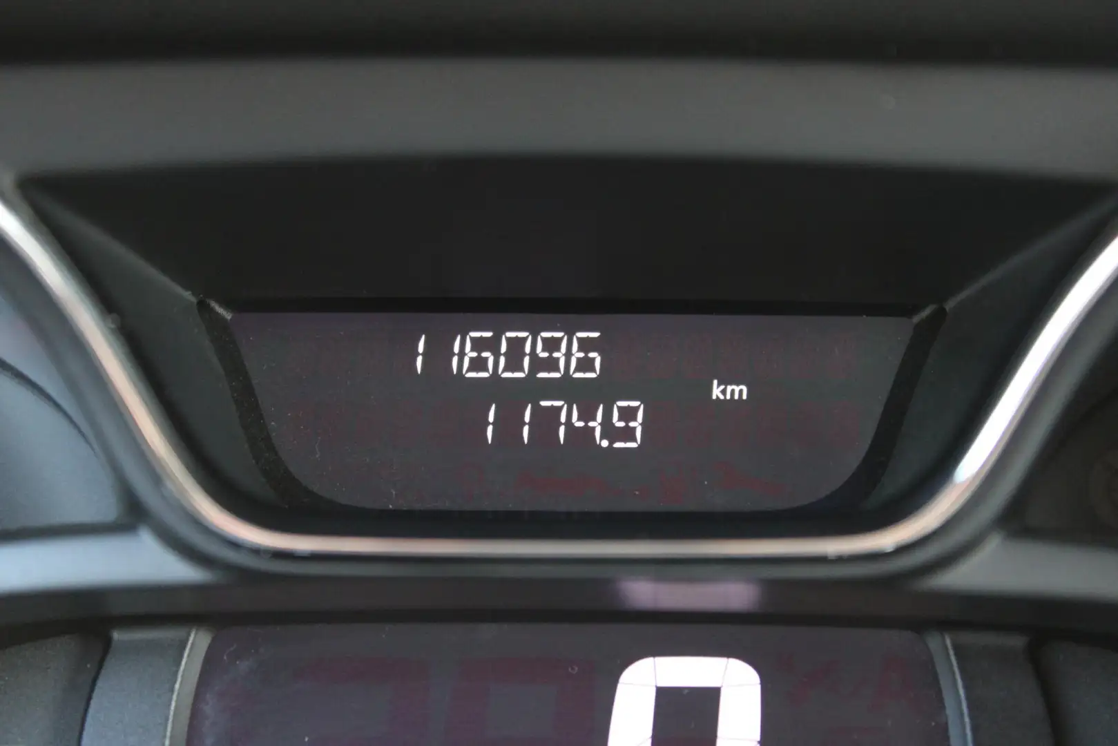 Renault Captur 0.9 TCe Dynamique Trekhaak | Navigatiesysteem | Pa Schwarz - 2