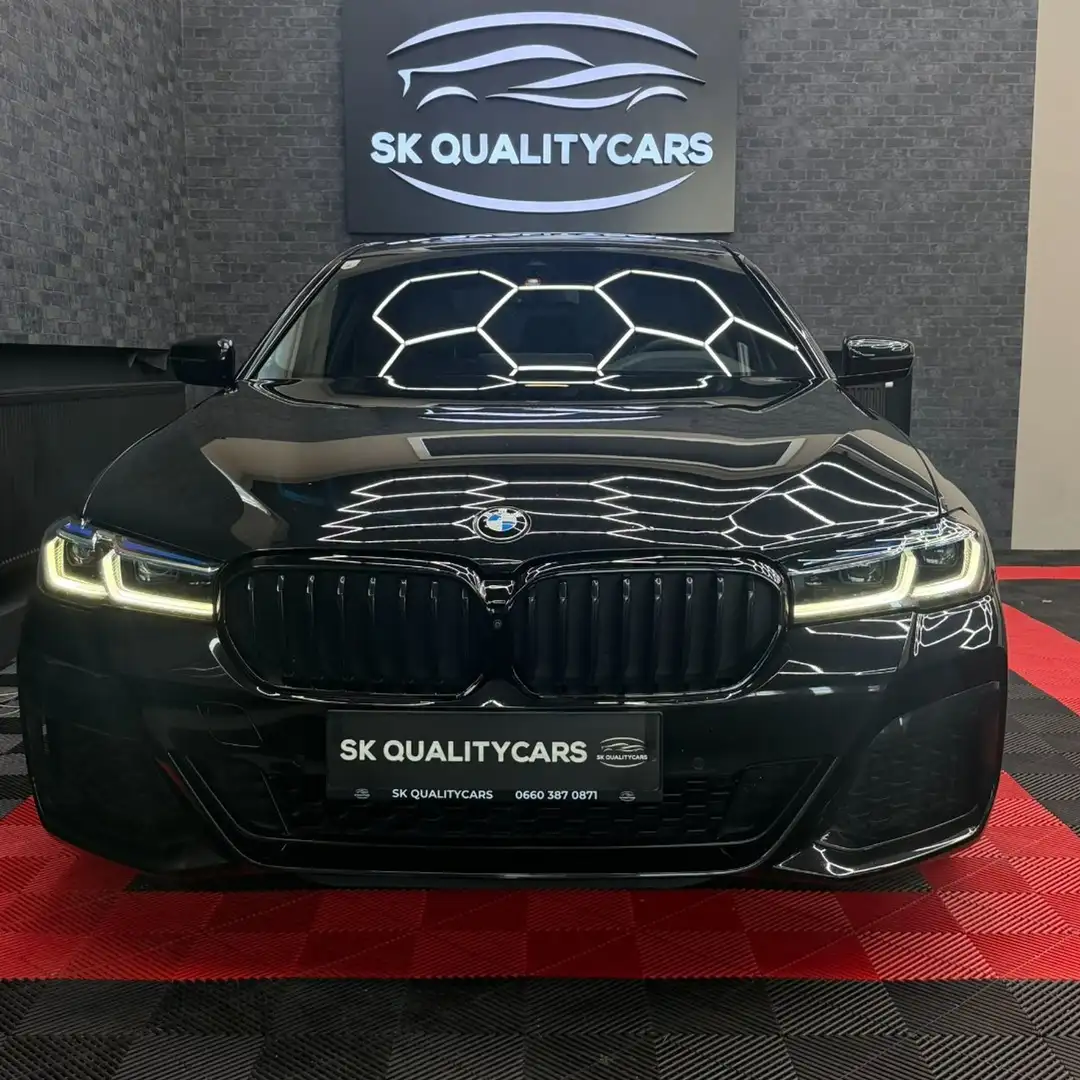 BMW 530 - 530 d xdrive Mild Hybrid Schwarz - 2