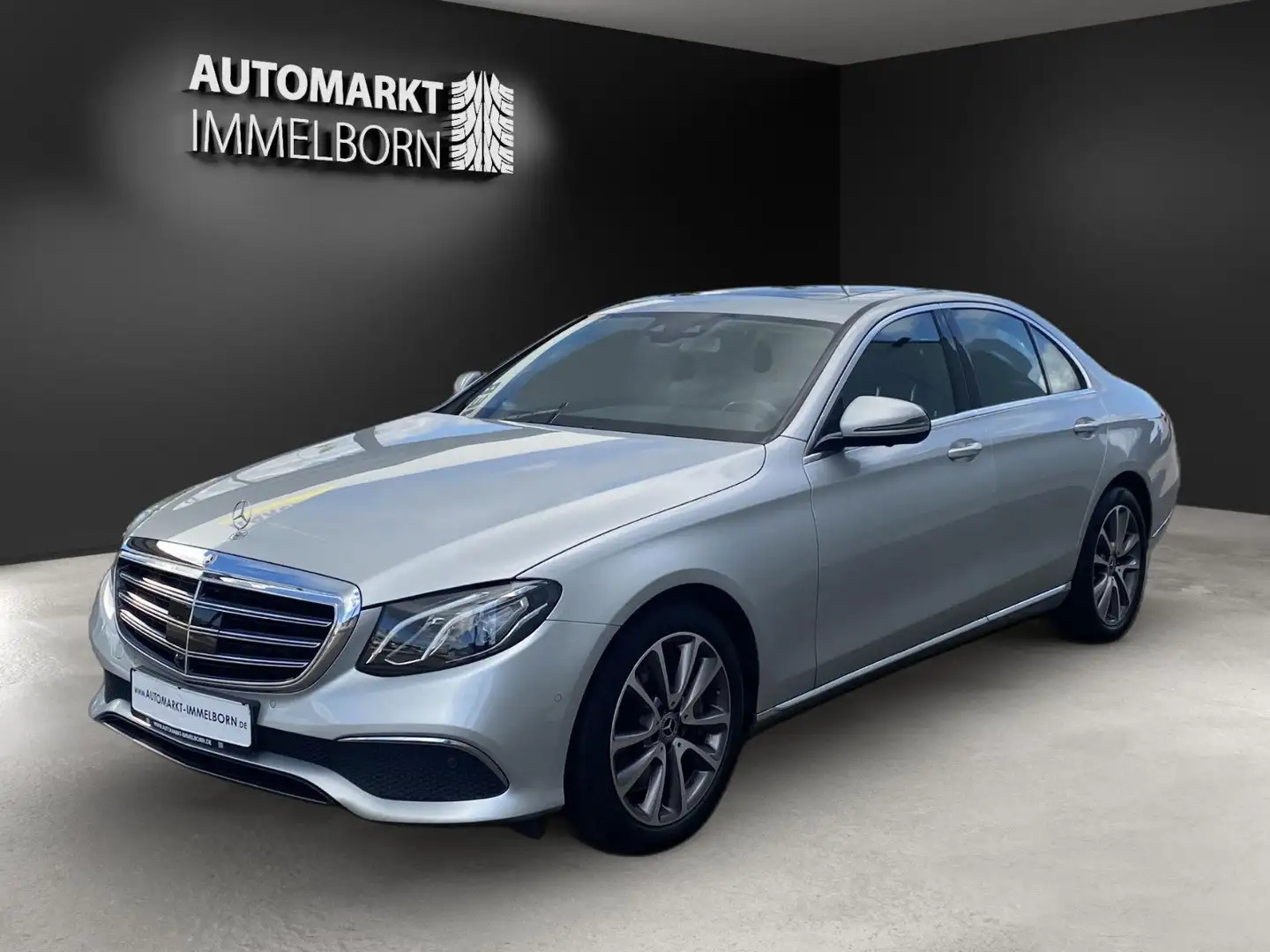 Mercedes-Benz E 450 4Matic Sdach*360°*Comand*18*LED*AHK*Distro Argintiu - 2