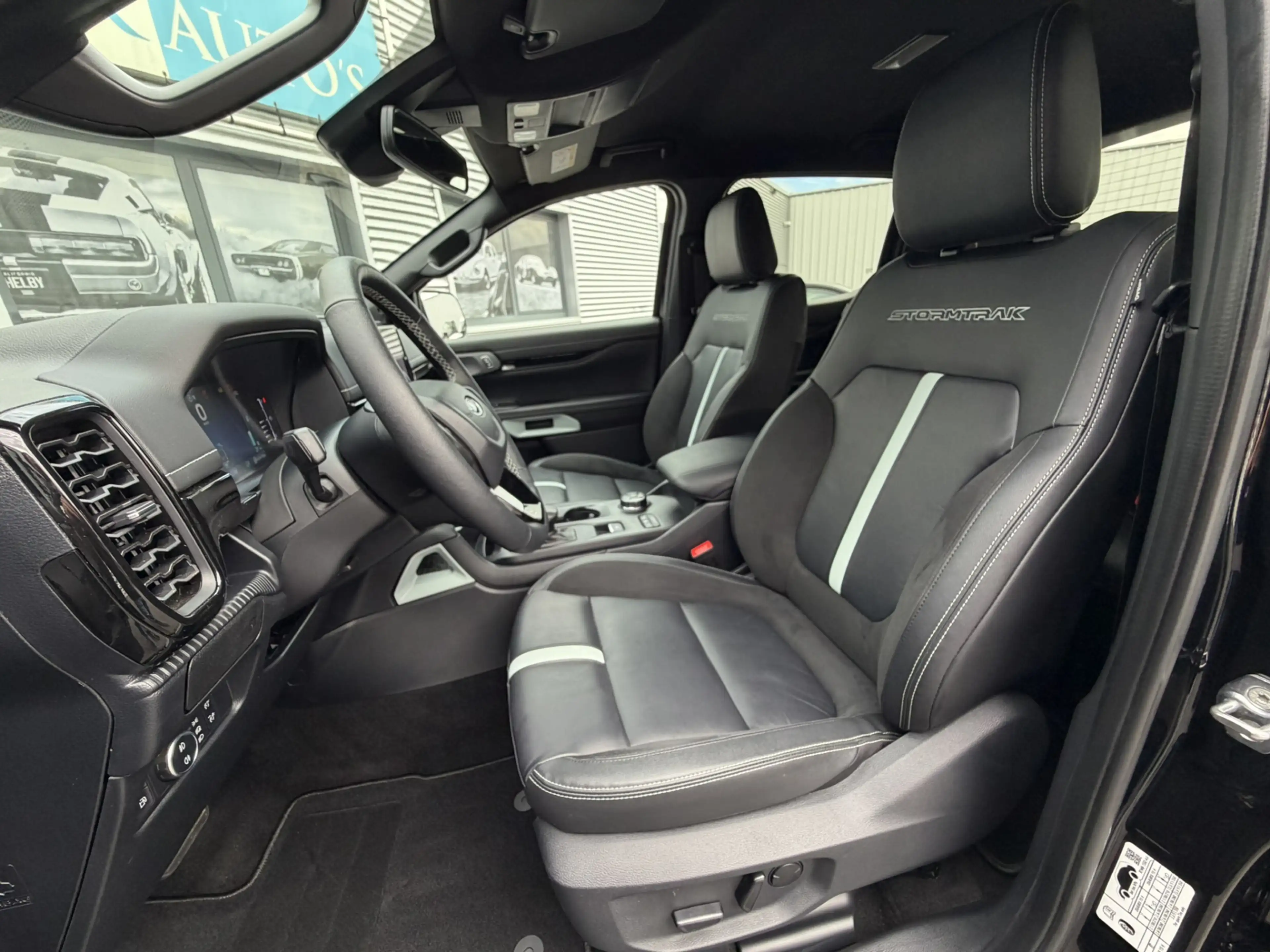 Ford Ranger Stormtrak 2.3 PHEV Double Cab — photo 5