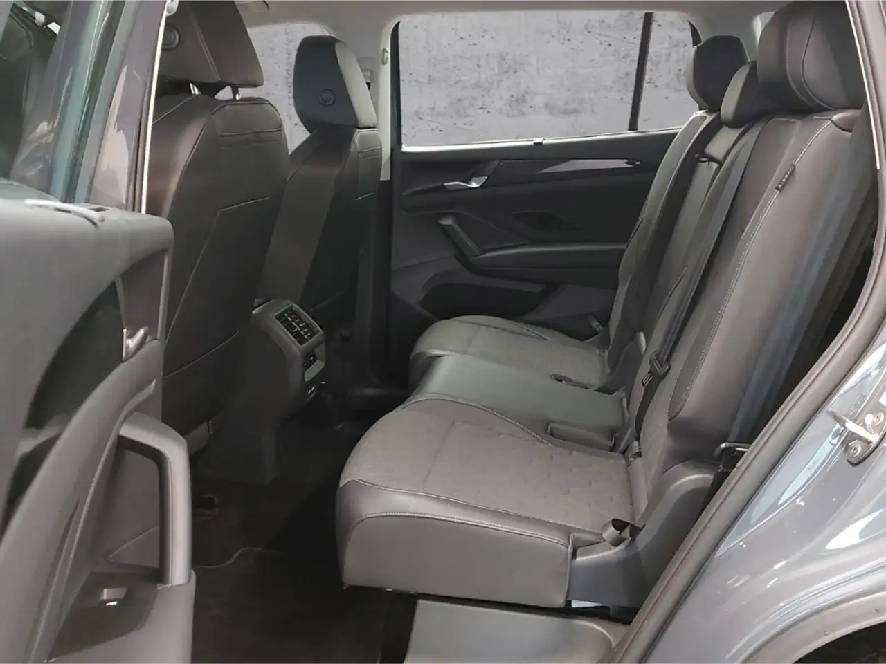 Volkswagen Tayron 1.5 eTSI DSG ab 378,-EUR mtl. 950,-EUR 7SITZE IQ.L 10