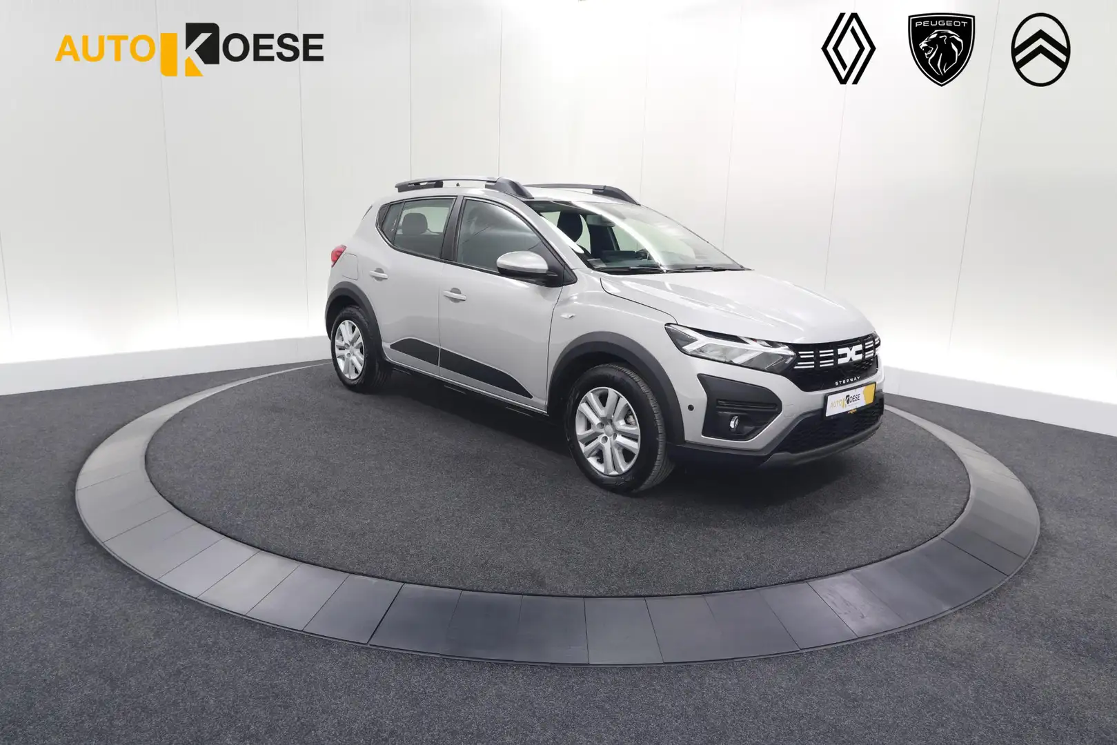 Dacia Sandero Stepway TCe 90 Expression | Camera | Dodehoekdetec Gris - 1