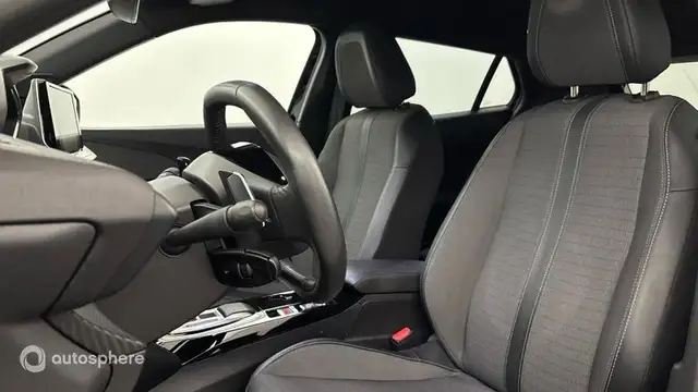 Peugeot 2008 view 12