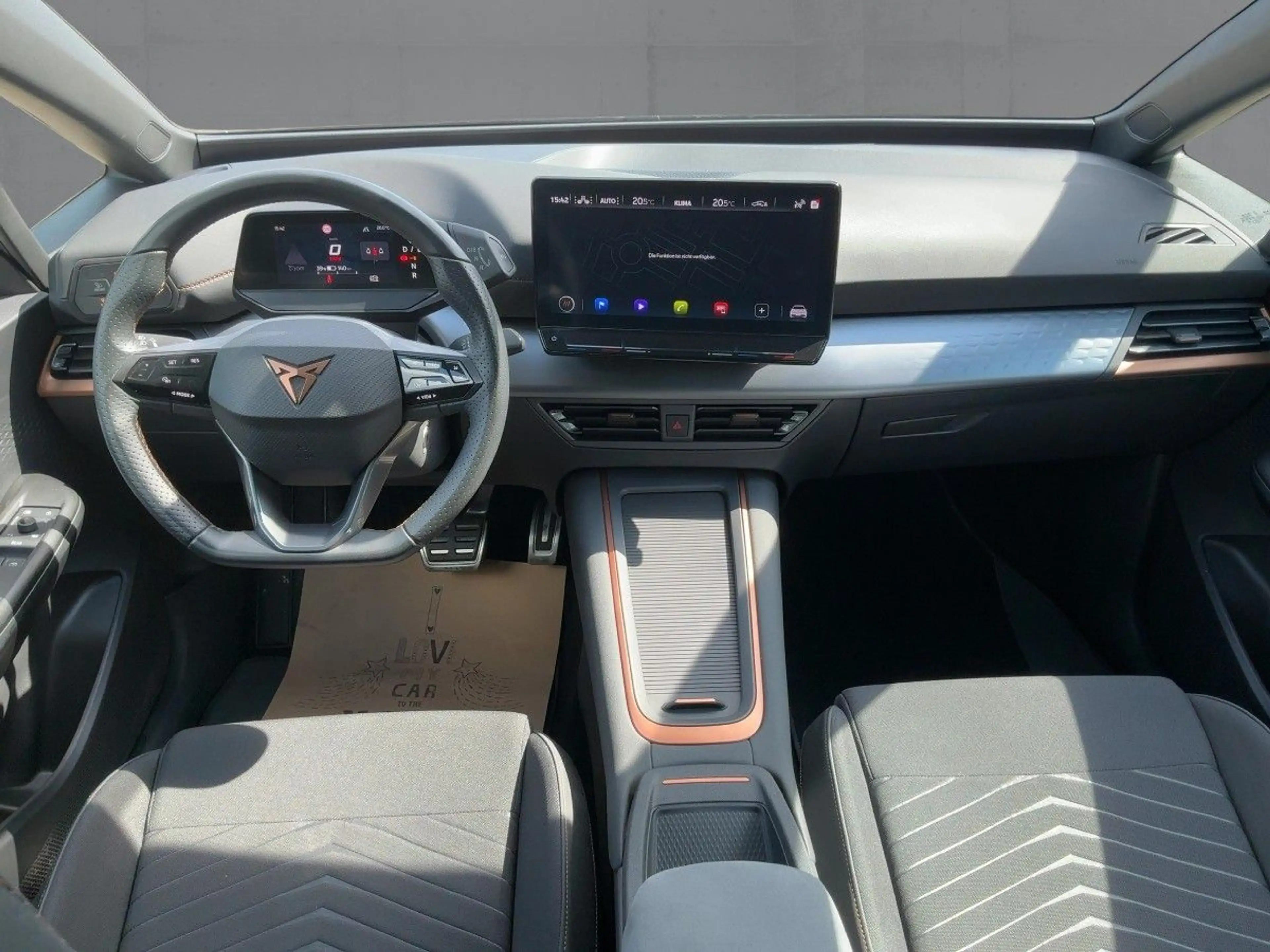 CUPRA Born 150kw (62kw) 5JG+LED+SHZ+2xPDC+DAB+NSW+19" — photo 9