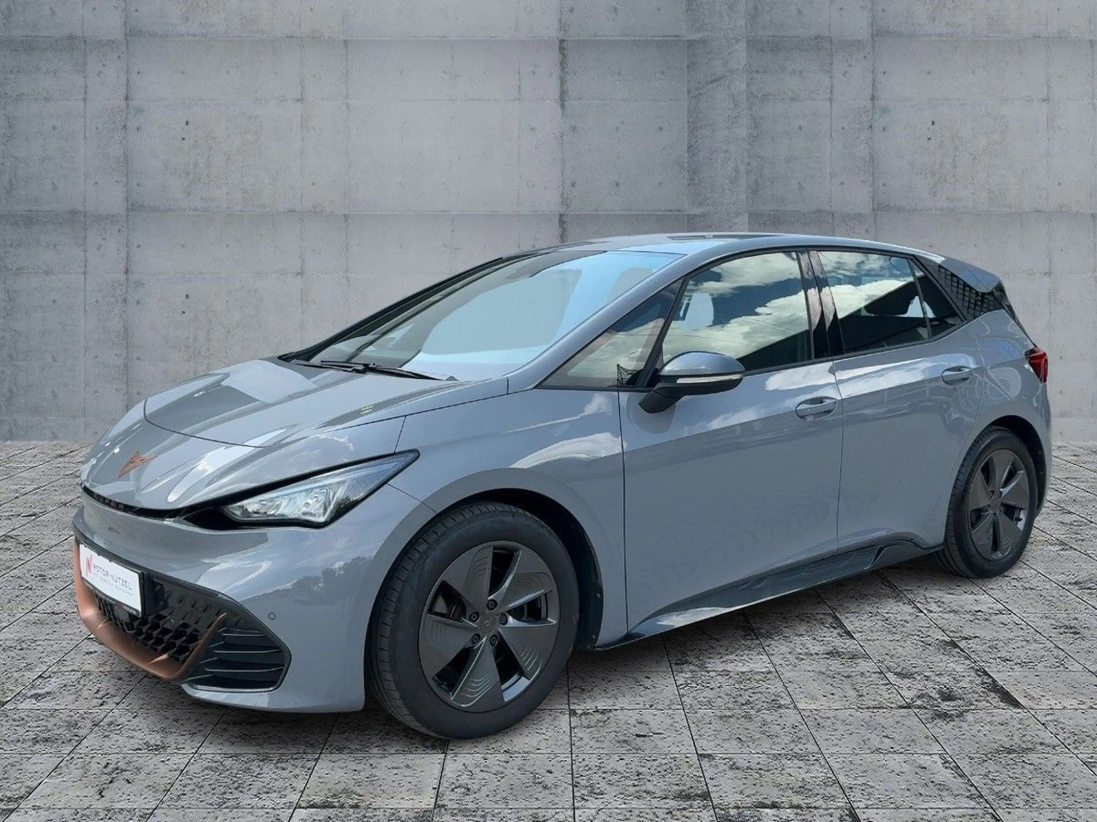 CUPRA Born 150kw (62kw) 5JG+LED+SHZ+2xPDC+DAB+NSW+19" — photo 2